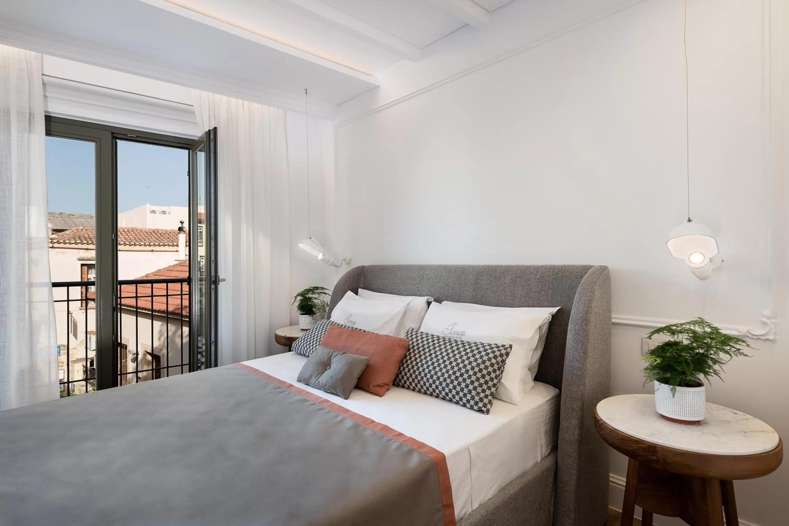 Balcony/Terrace, Bed in Ionas Boutique Hotel