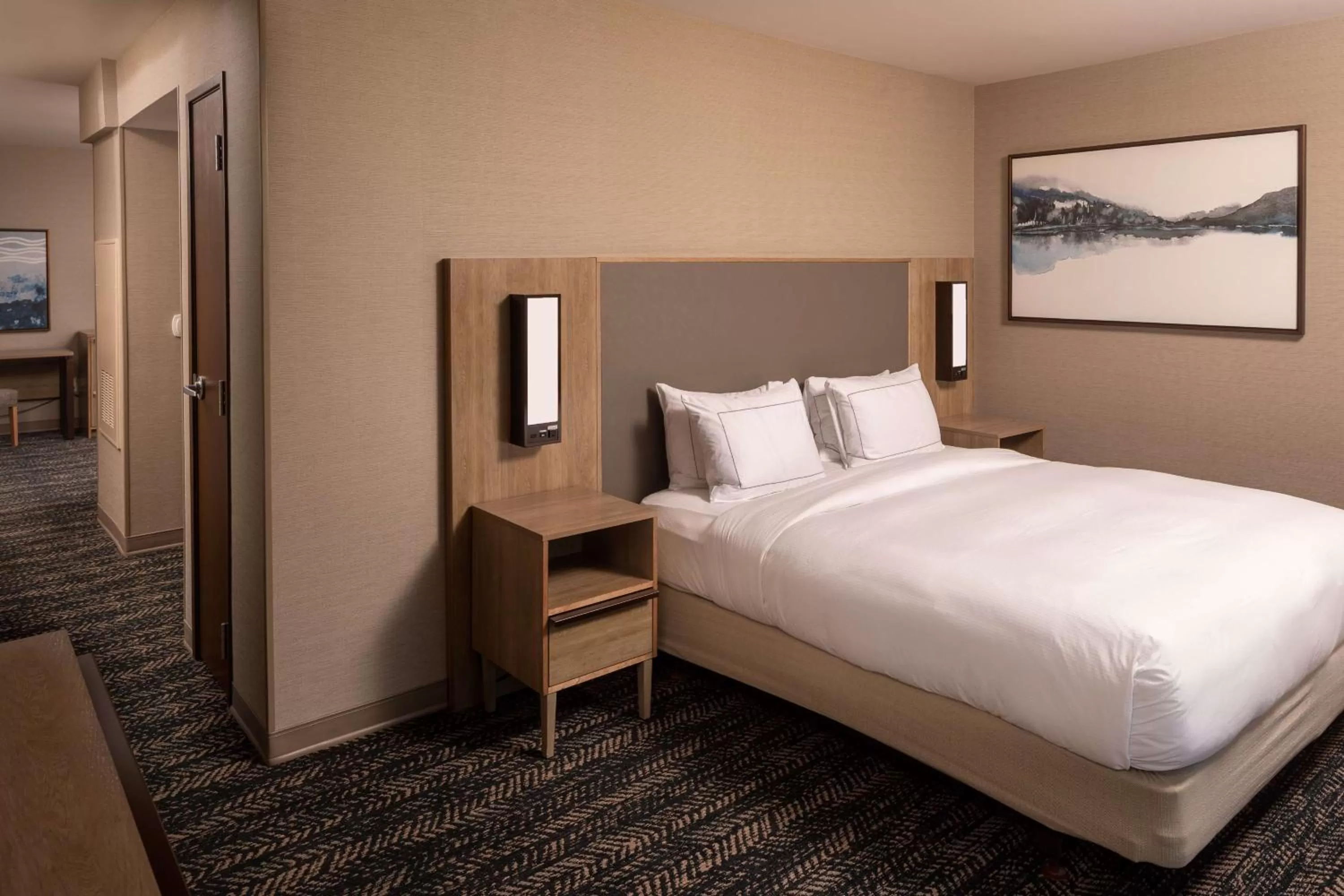 Bed in Hilton Asheville Biltmore Park