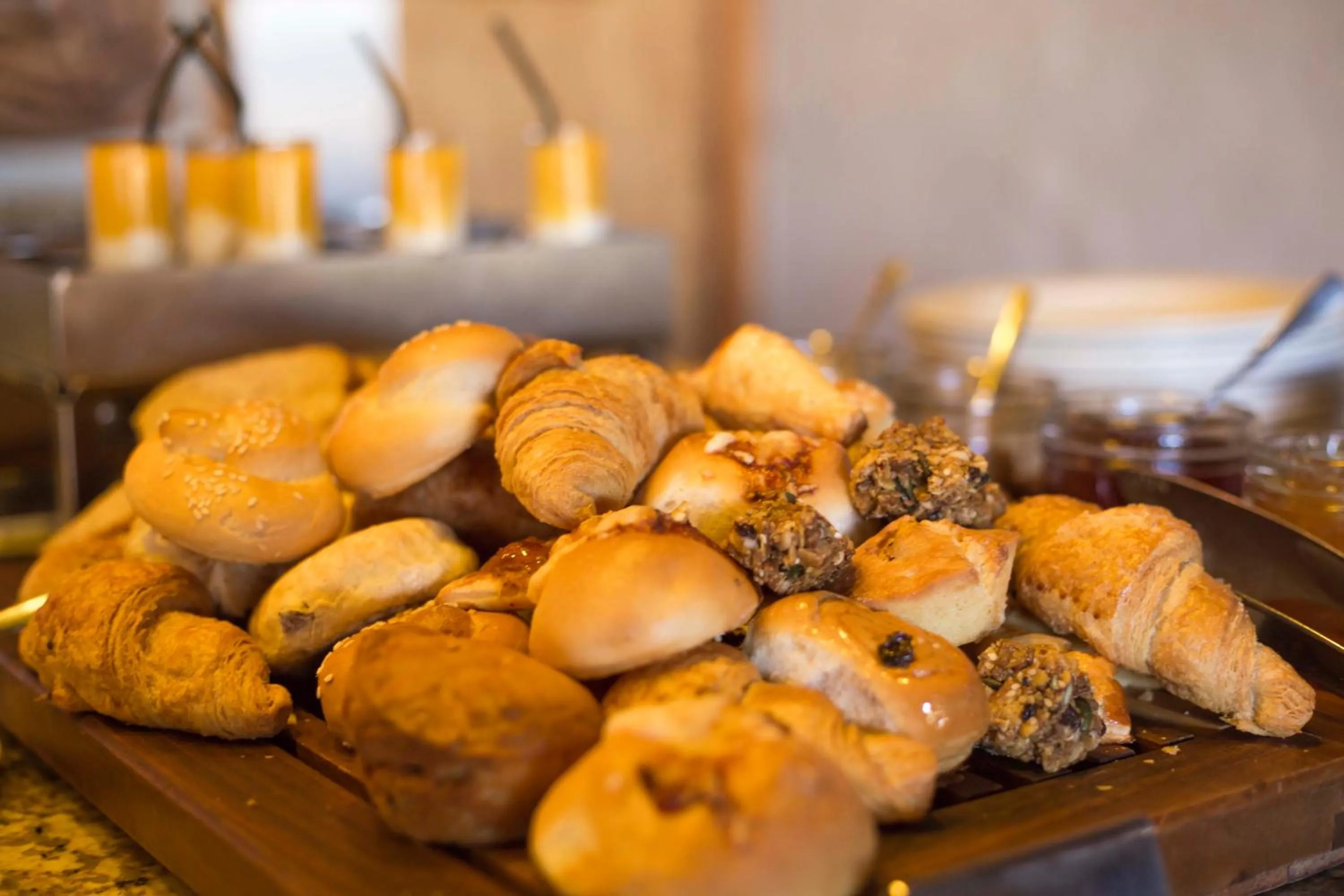 Breakfast in Victoria Falls Safari Club