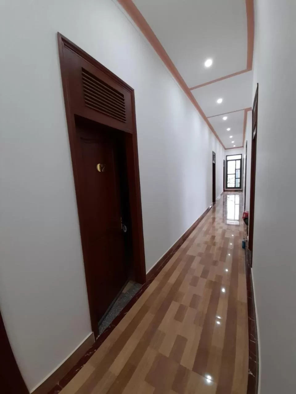 Khách sạn Nguyên Long