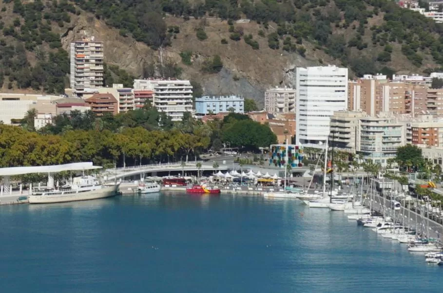 Facade/entrance in Hotel Eliseos