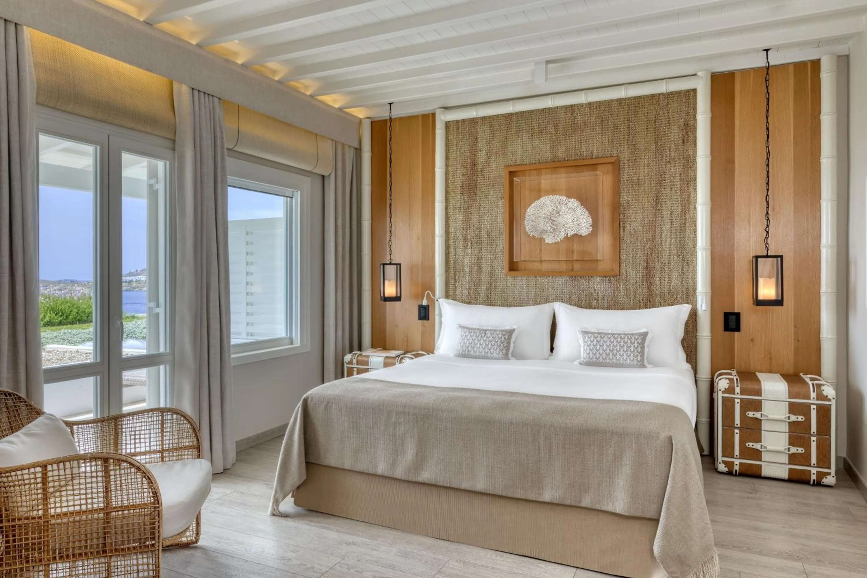 Photo of the whole room, Bed in Santa Marina, A Luxury Collection Resort, Mykonos