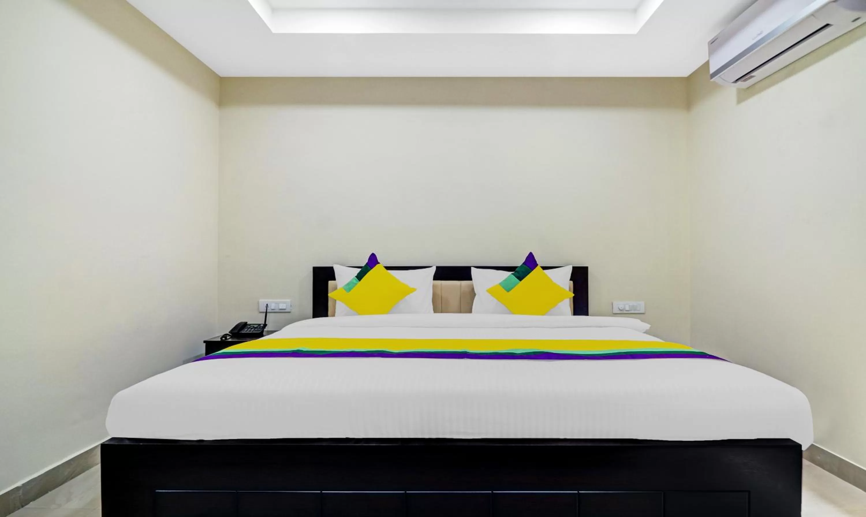 Bed in Itsy By Treebo - 99 Inn Hitech City