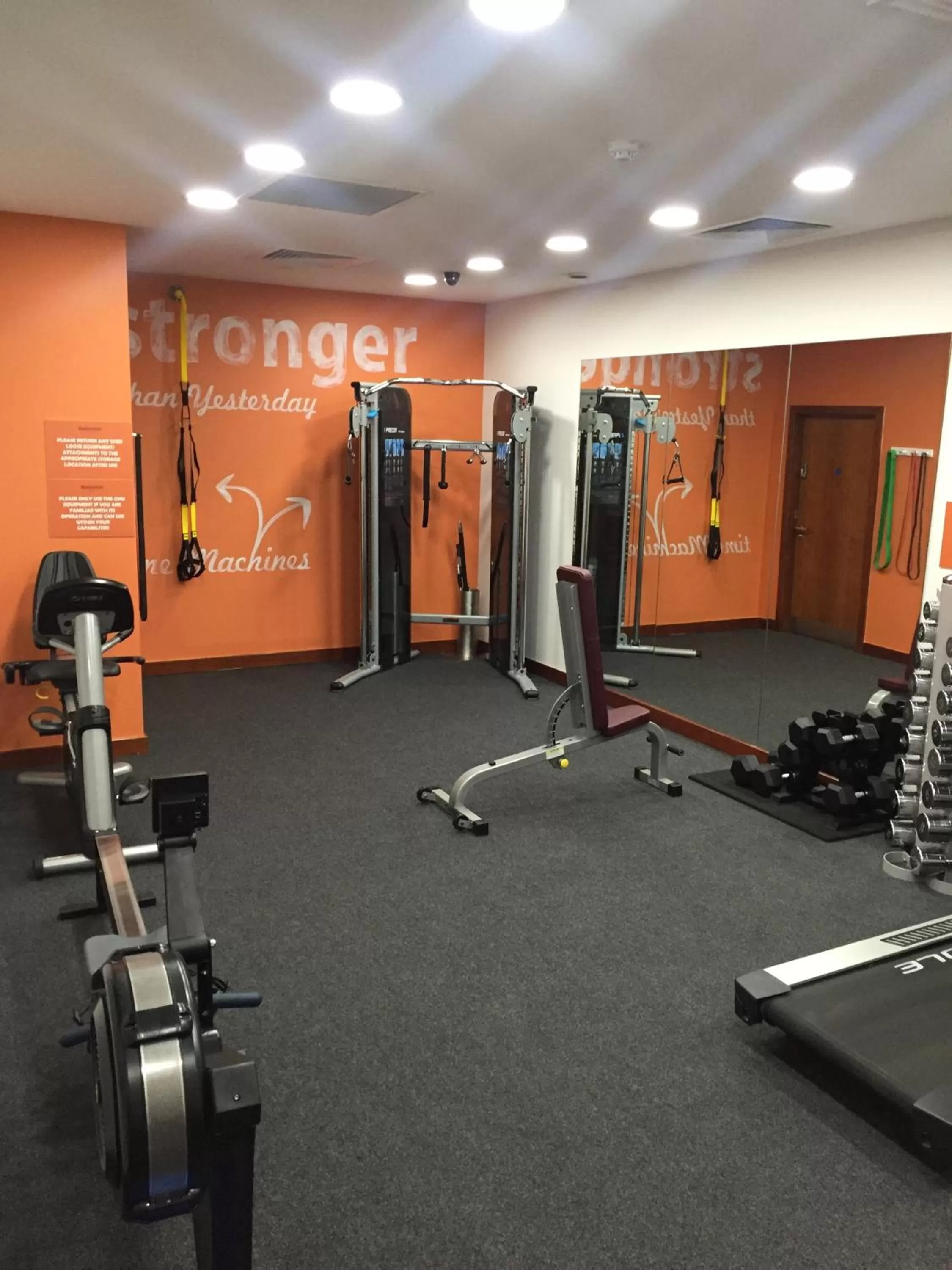 Fitness centre/facilities in Absolute Hotel Limerick