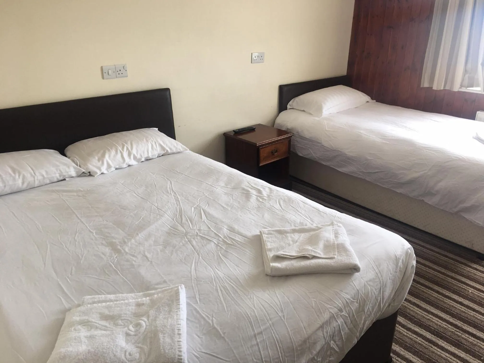 Bed in Sunny Days Hotel