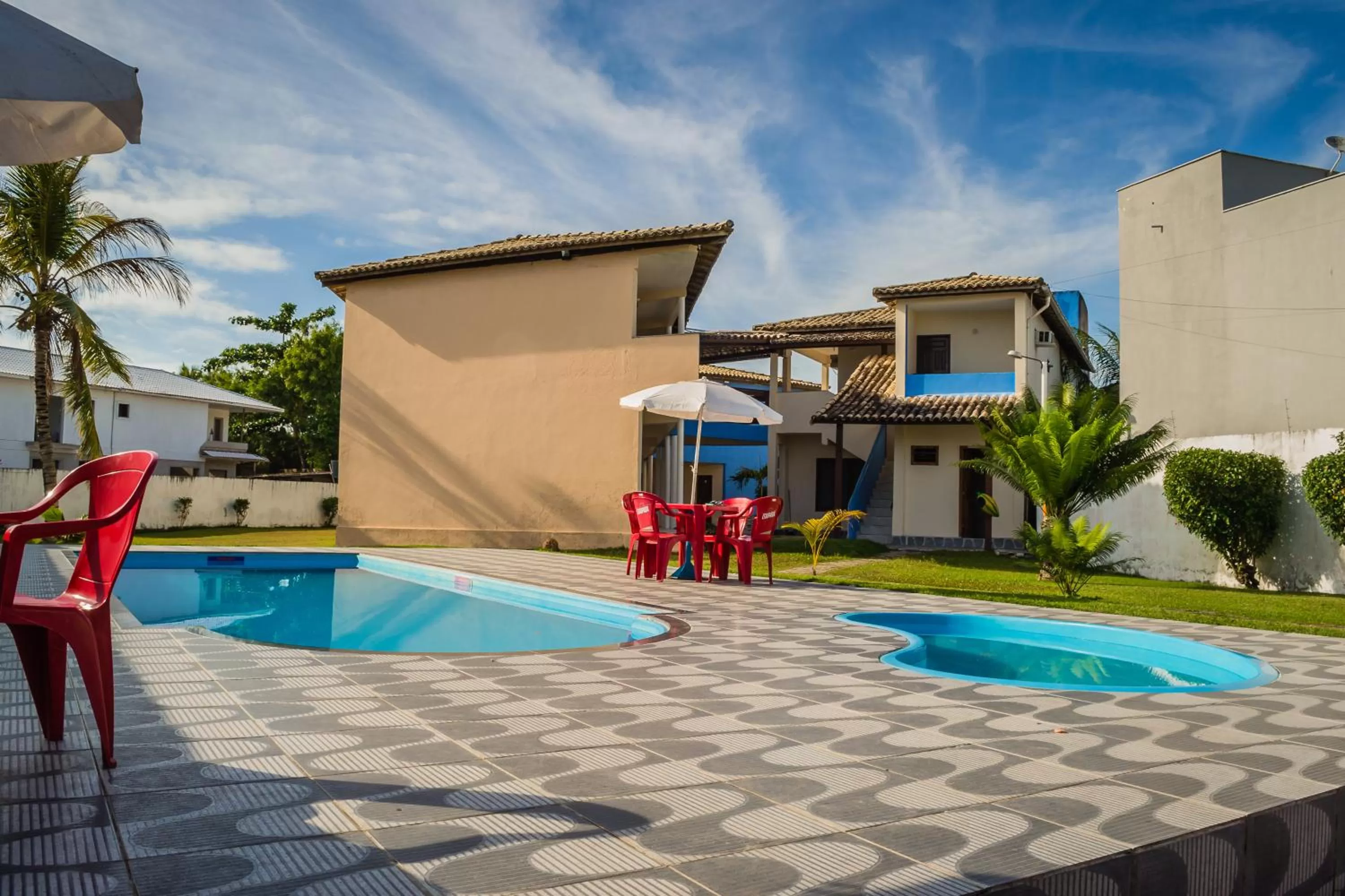 Swimming pool in Hotel Porto das Ancoras