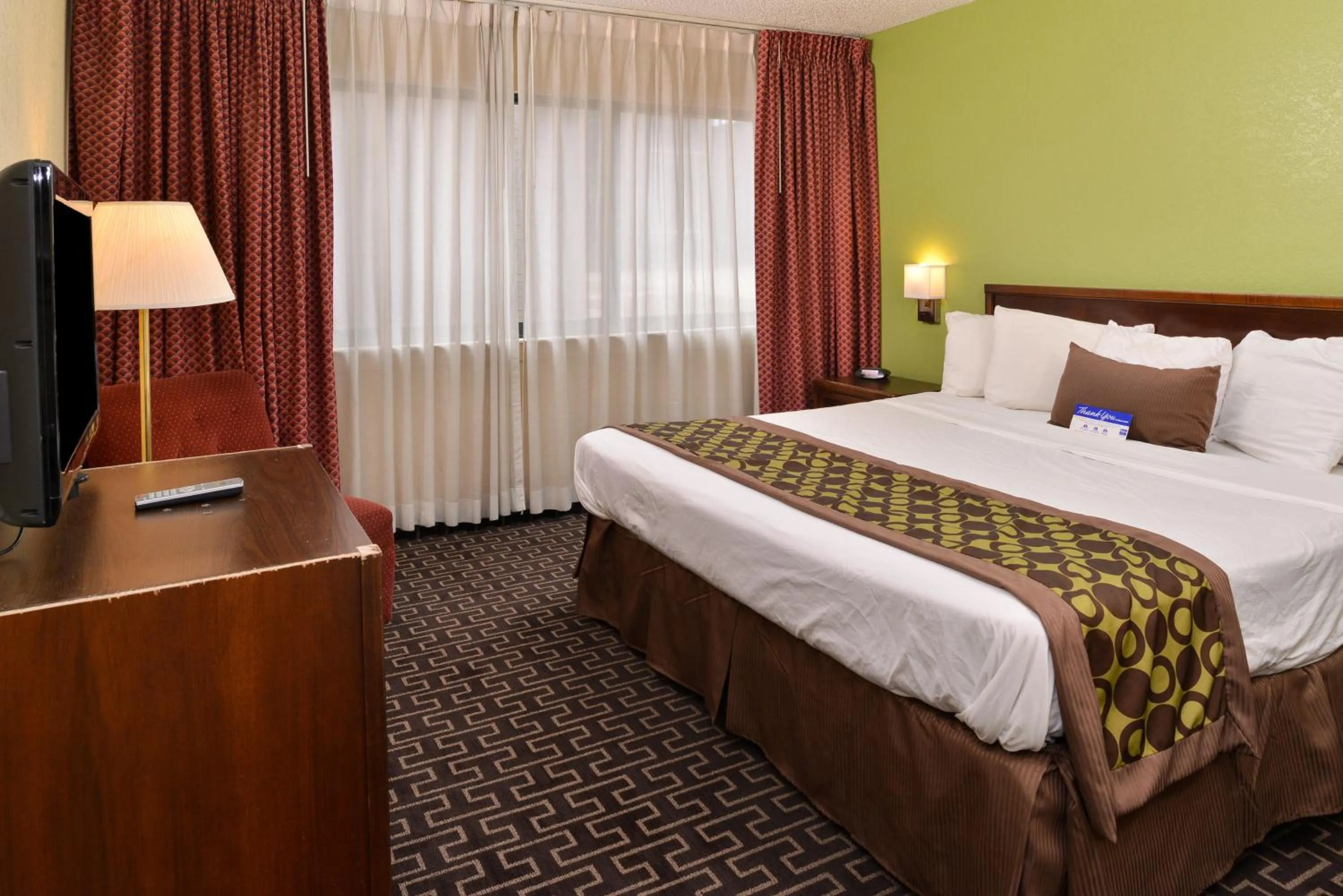 Bedroom in Americas Best Value Inn & Suites Extended Stay - Tulsa