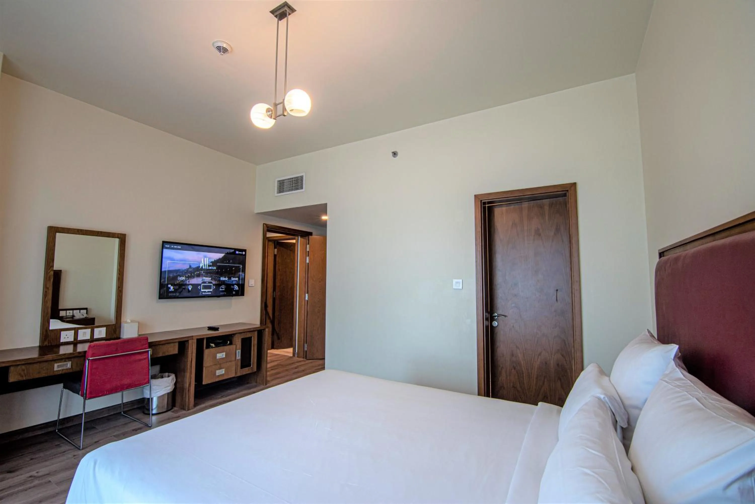 Bed in Aparthotel Adagio Fujairah