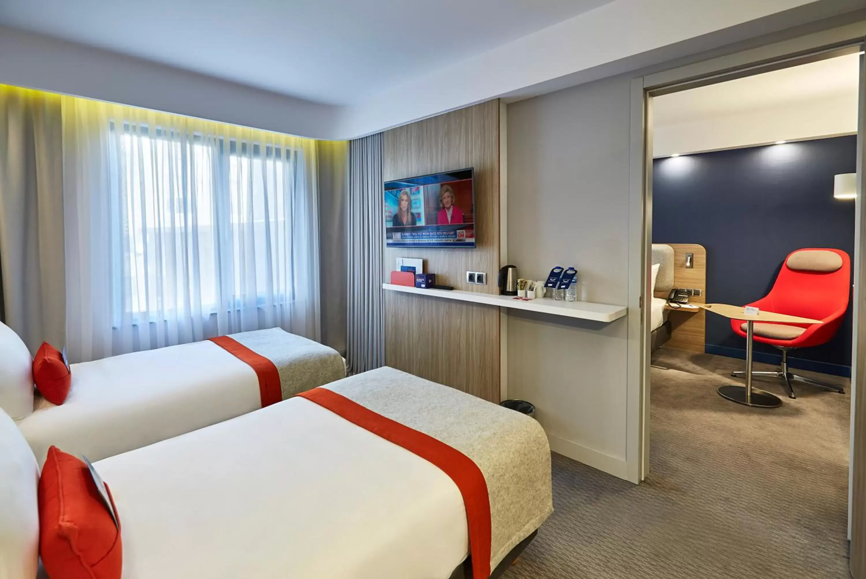 Standard Twin Room - Free Breakfast in Holiday Inn Express - Istanbul - Atakoy Metro by IHG Standard Twin Room - Free Breakfast in Holiday Inn Express - Istanbul - Atakoy Metro by IHG