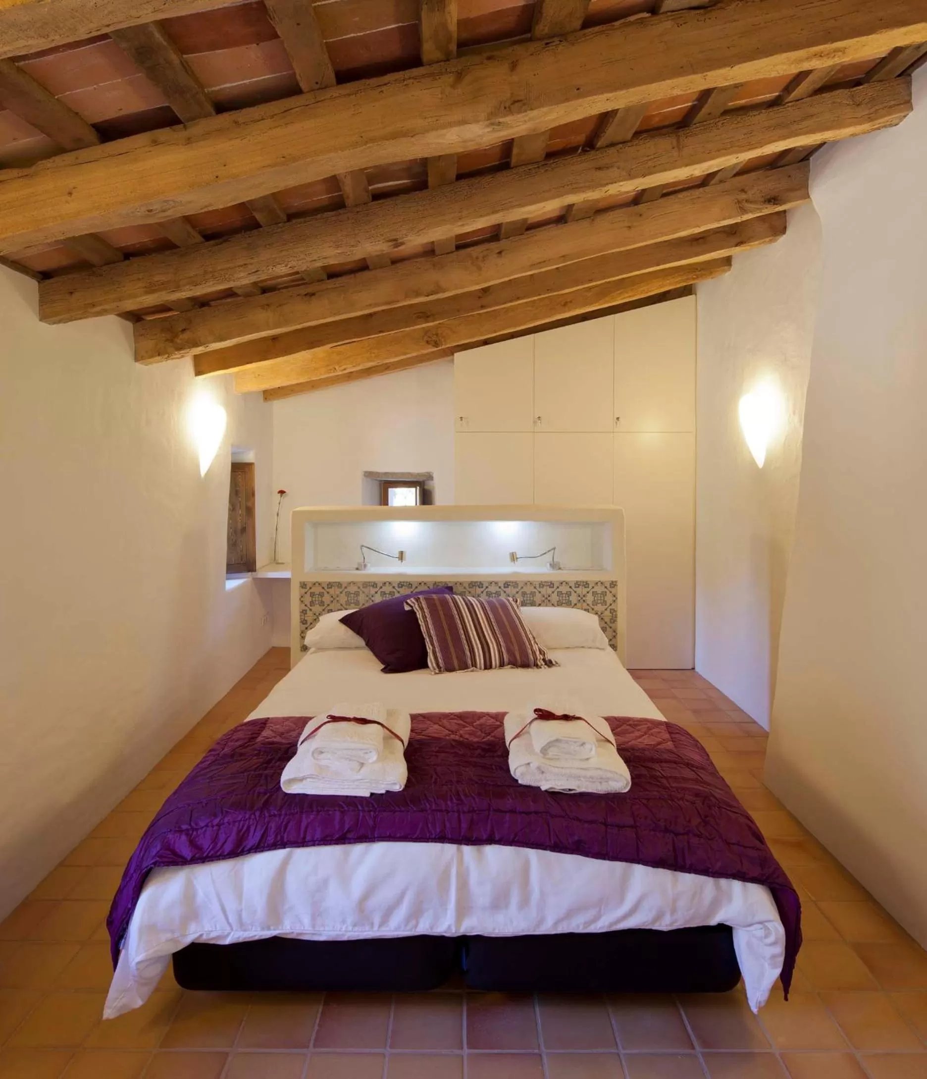 Bedroom, Bed in B&B La Rectoria de Sant Miquel de Pineda