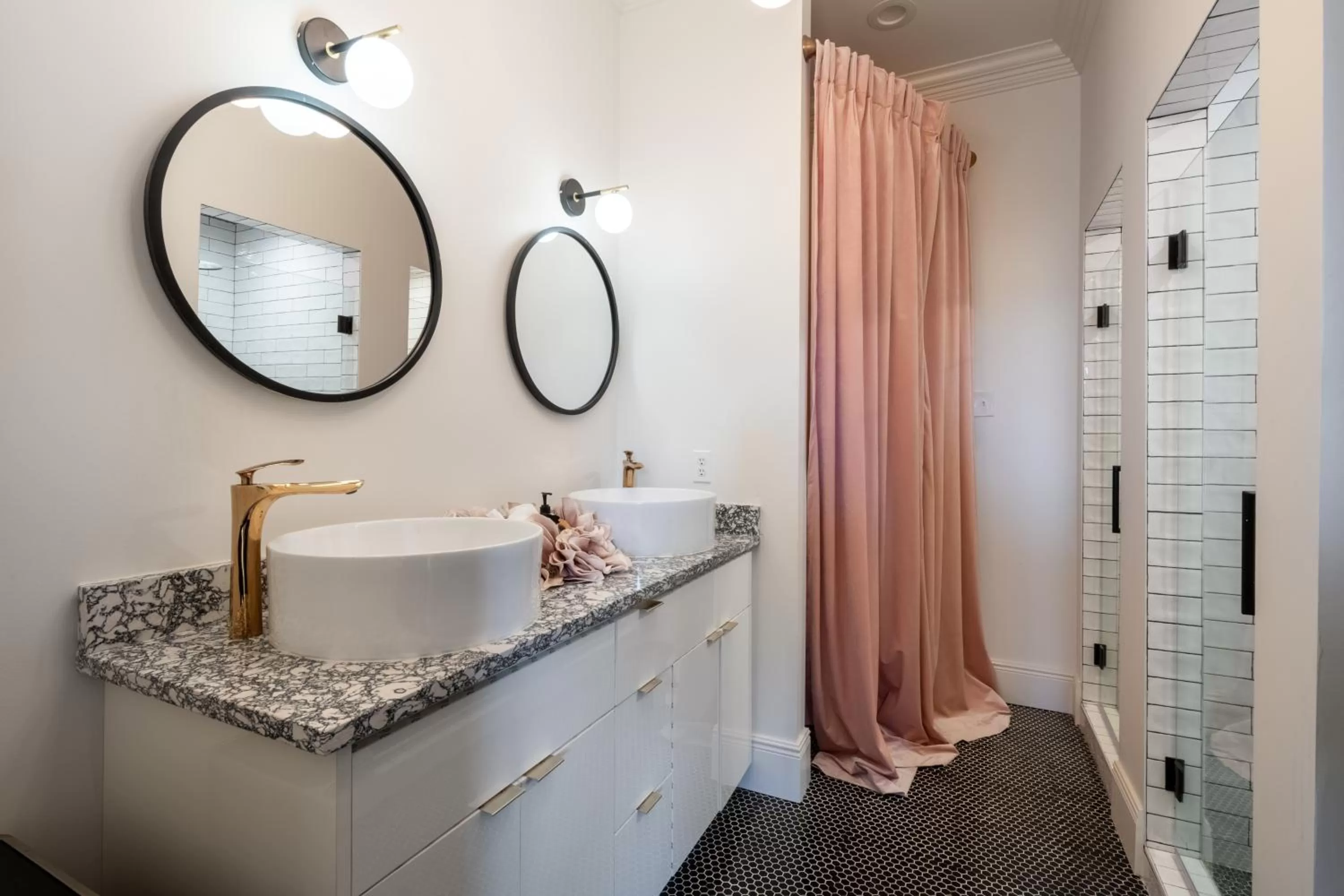 Bathroom in Serenity in the Marigny