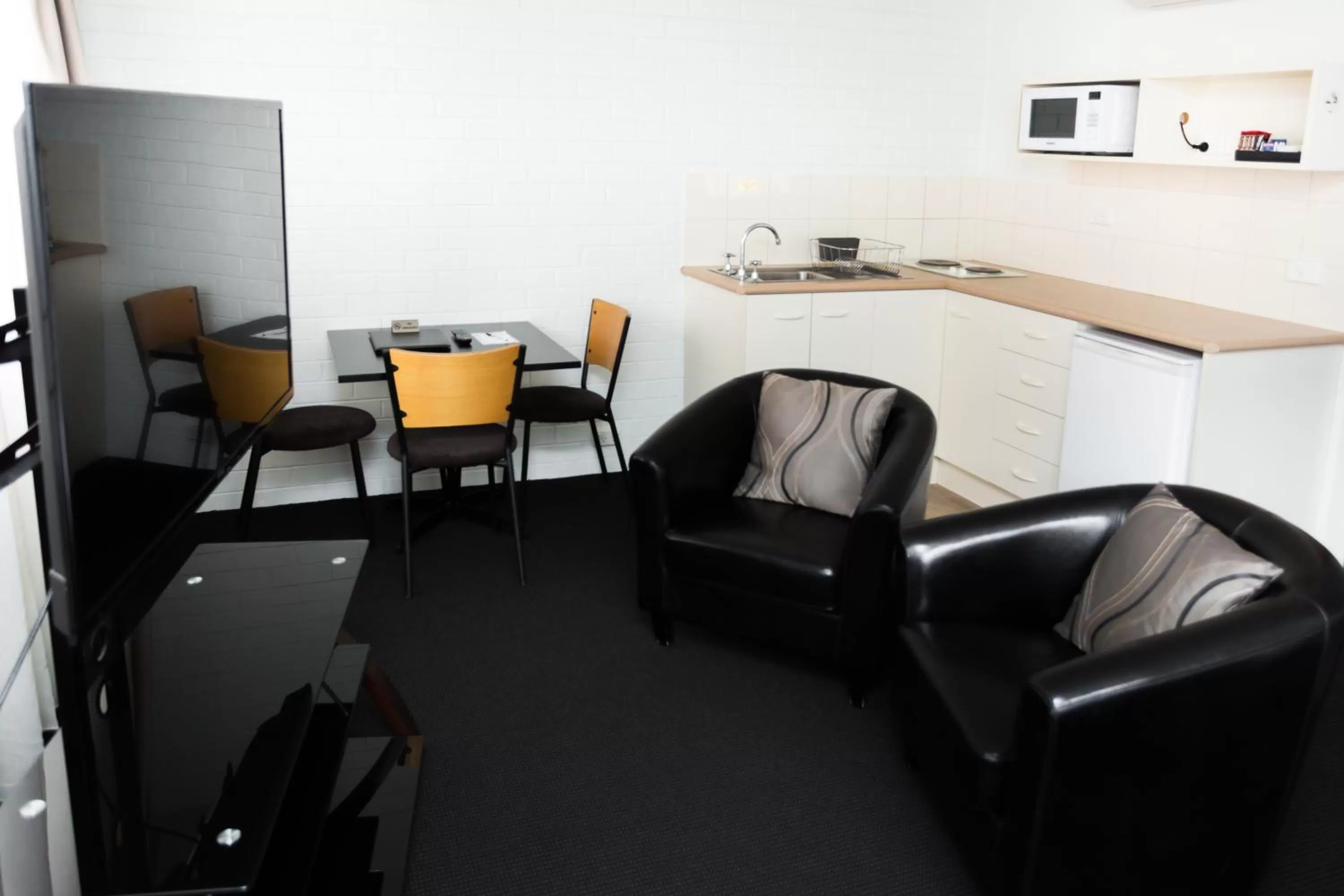 Living room in Bay Hotel Apartments