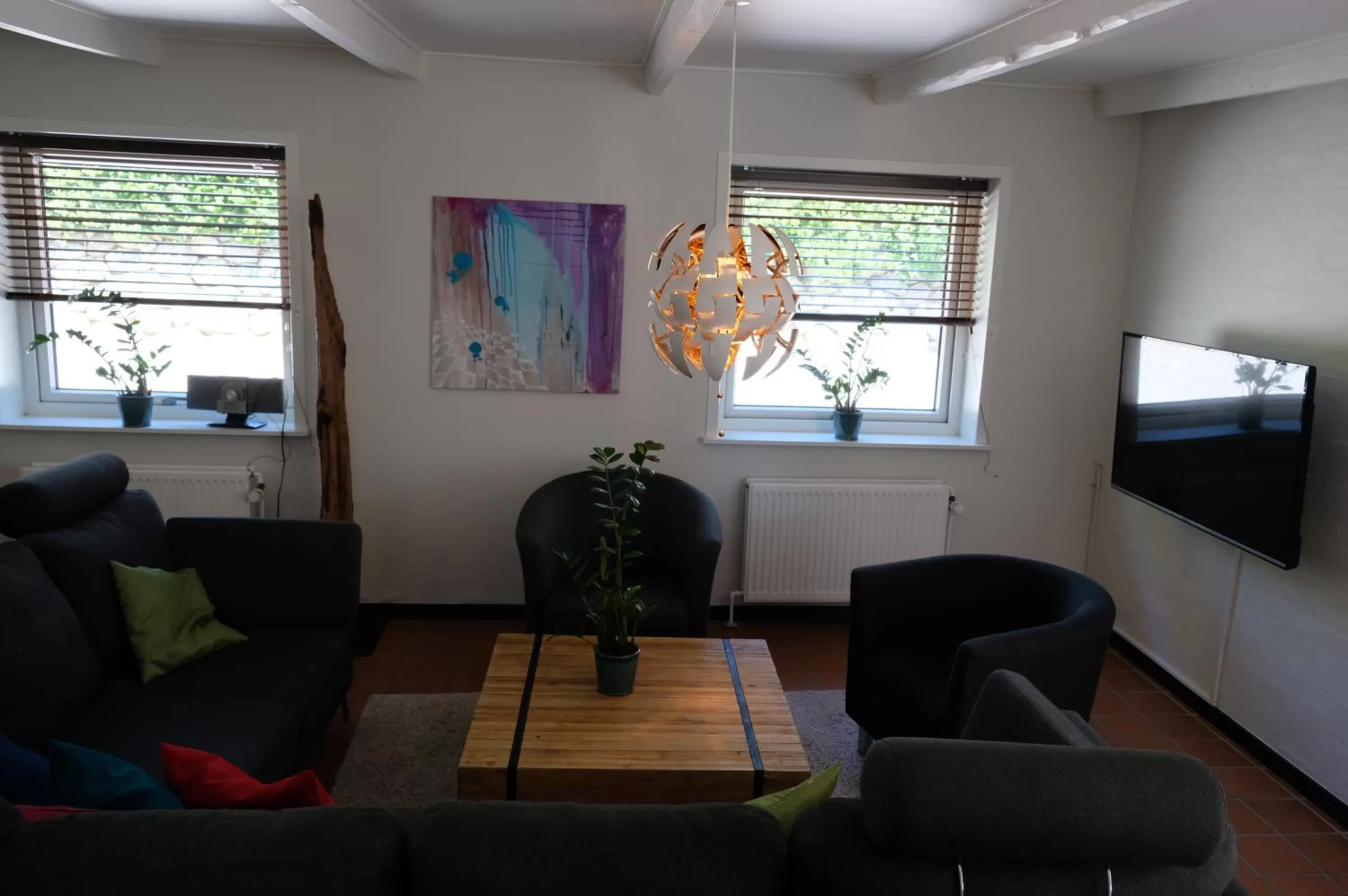 Communal lounge/ TV room in Benniksgaard Bed & Breakfast