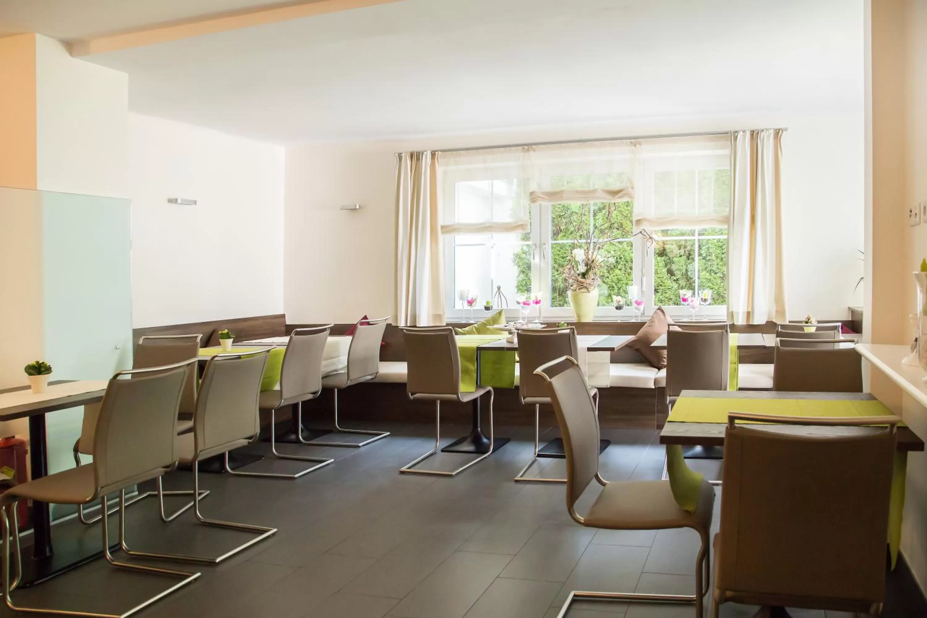 Restaurant/places to eat in B&B Villa Verde