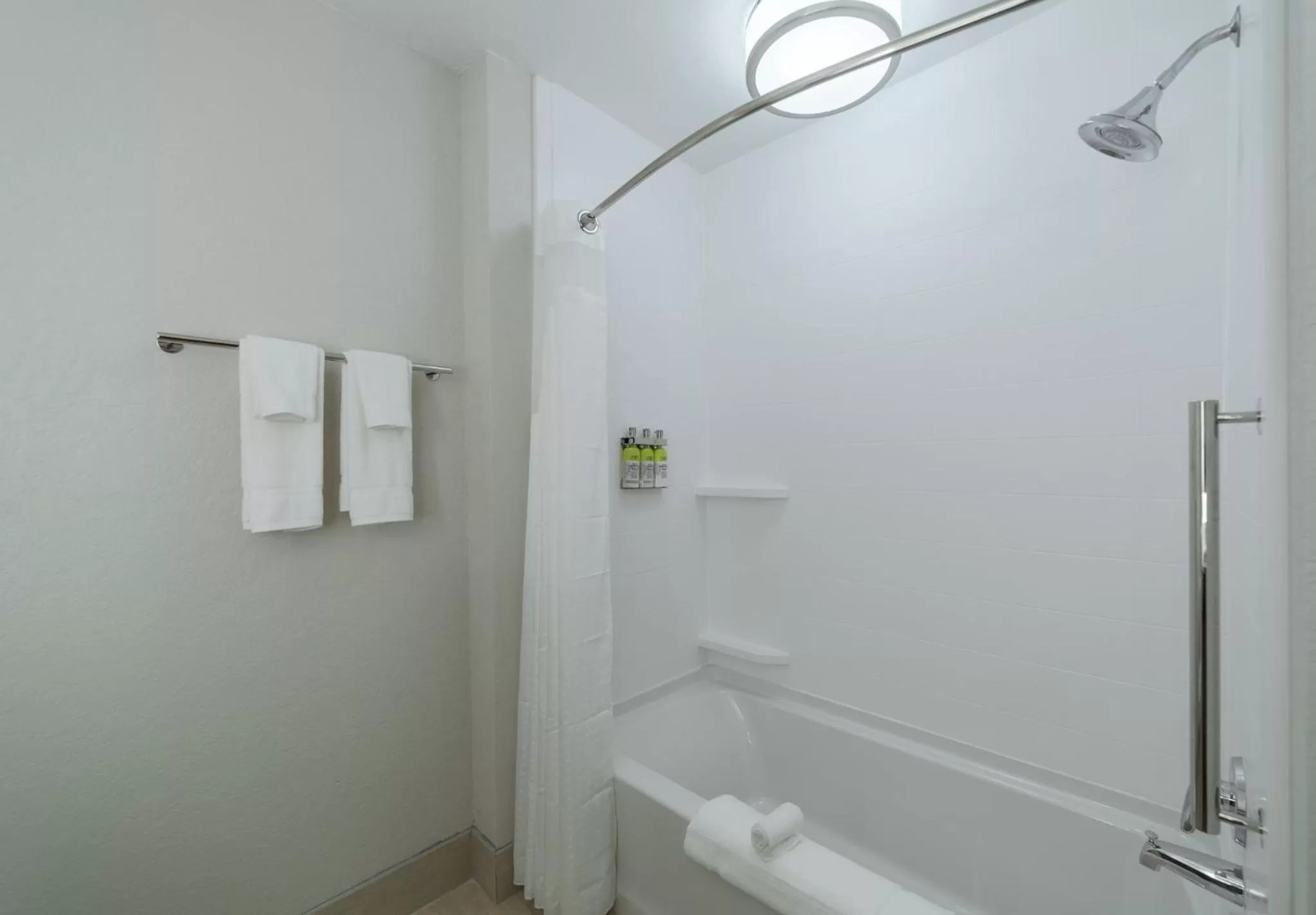 Bathroom in Holiday Inn Express & Suites - San Marcos South by IHG