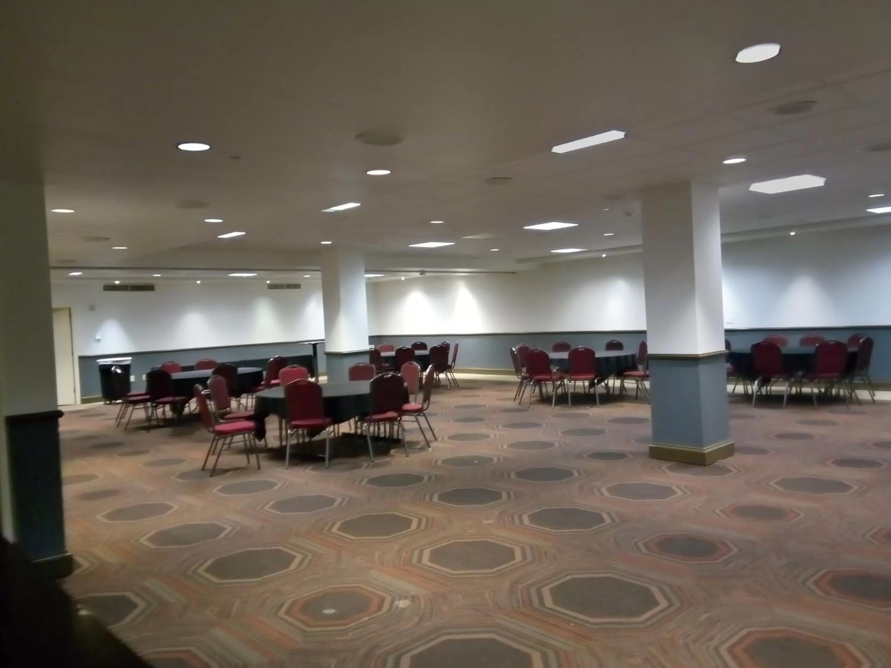 Meeting/conference room in Four Points by Sheraton Little Rock Midtown