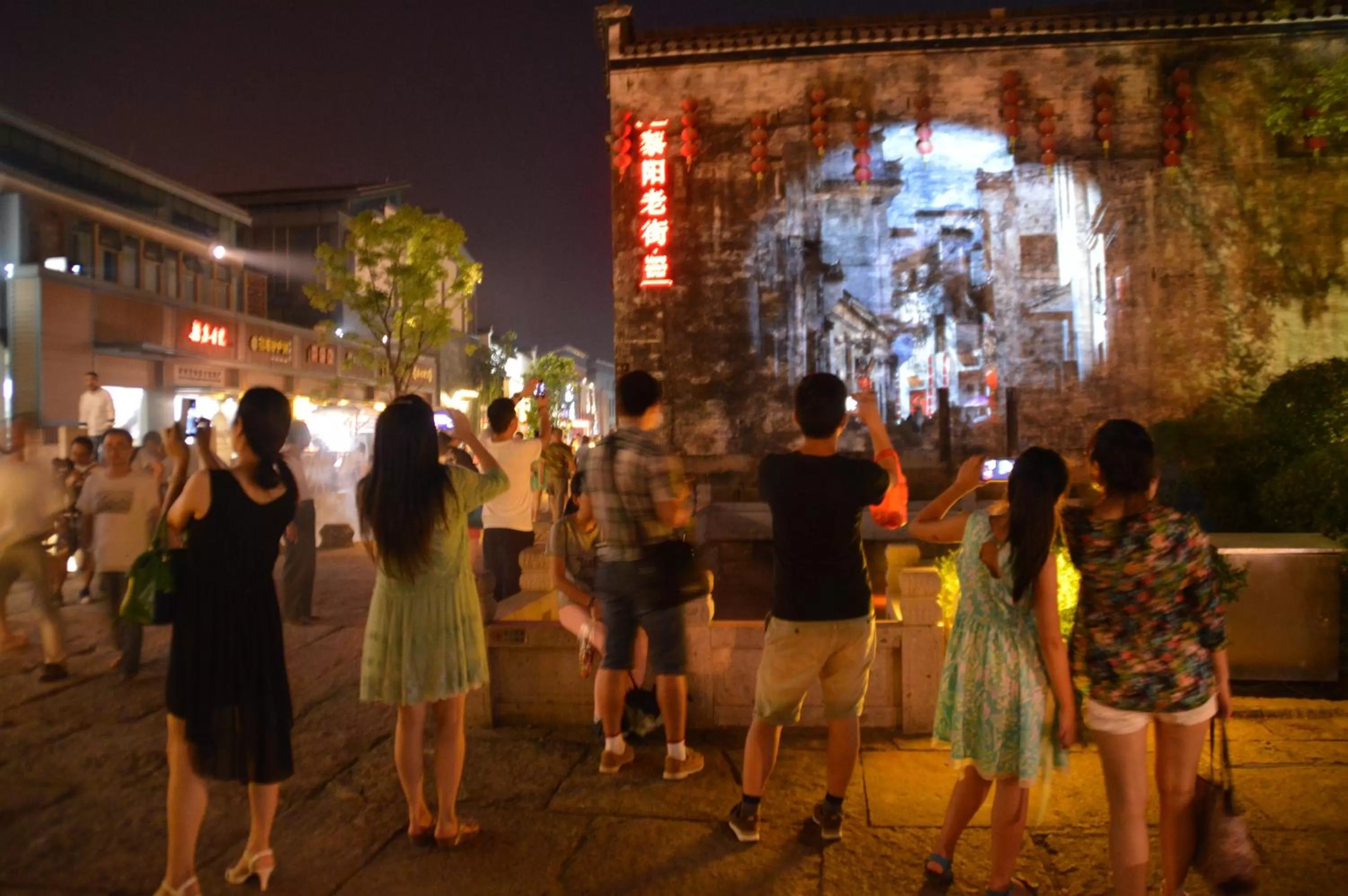 Evening entertainment in Mild Spring Boutique Hotel