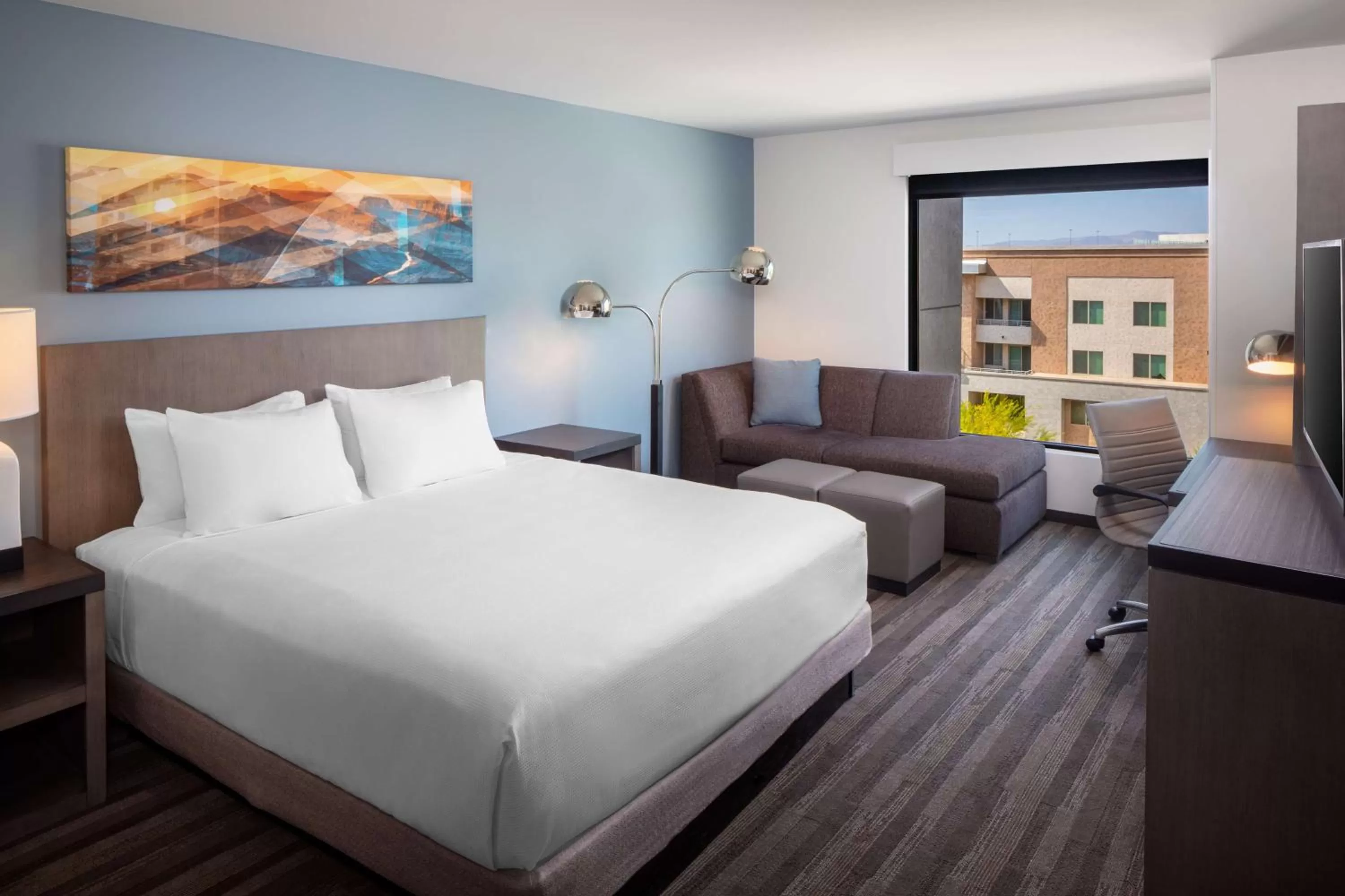 Photo of the whole room, Bed in Hyatt House North Scottsdale