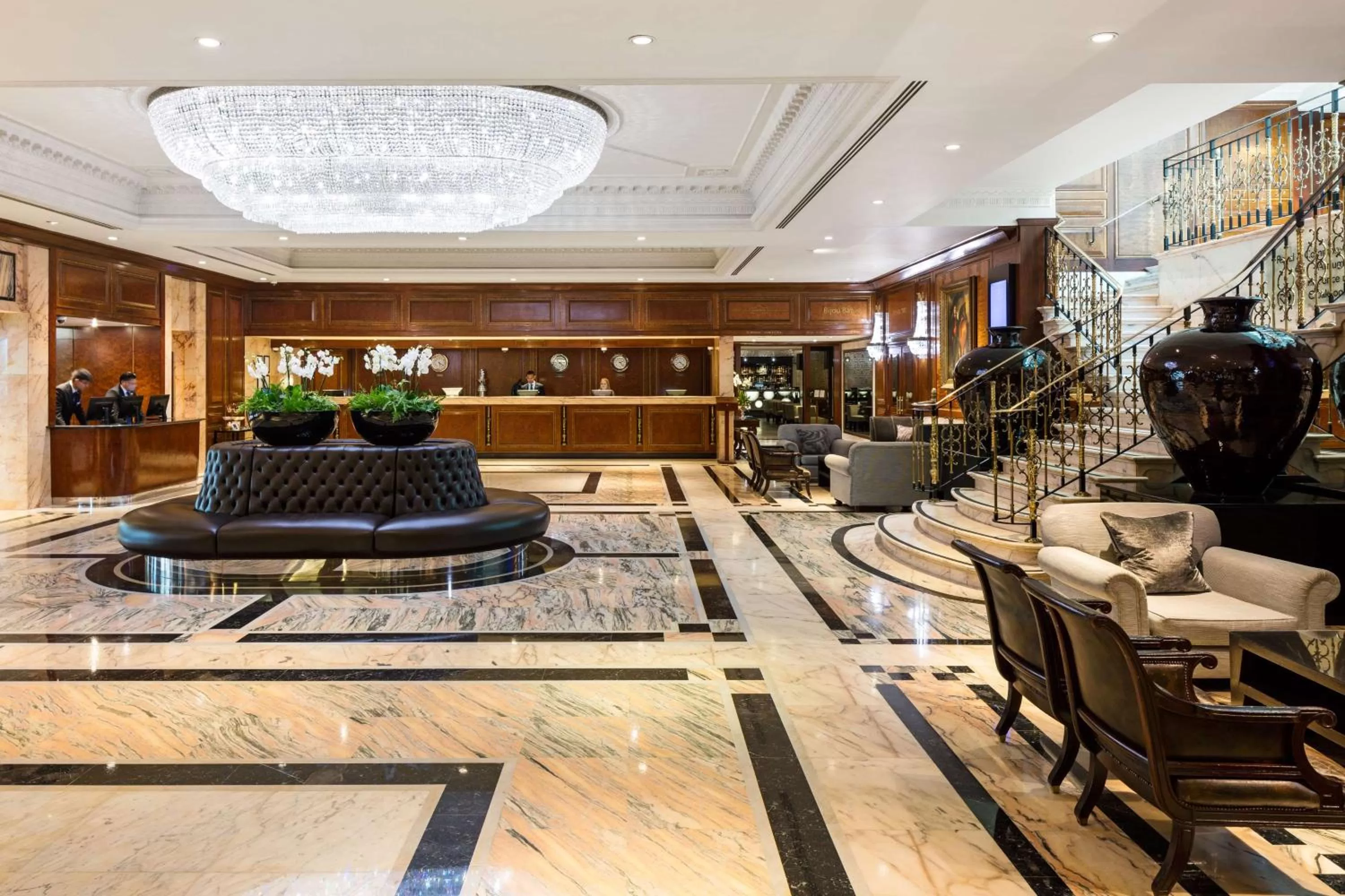Lobby or reception in Radisson Blu Hotel, London Heathrow