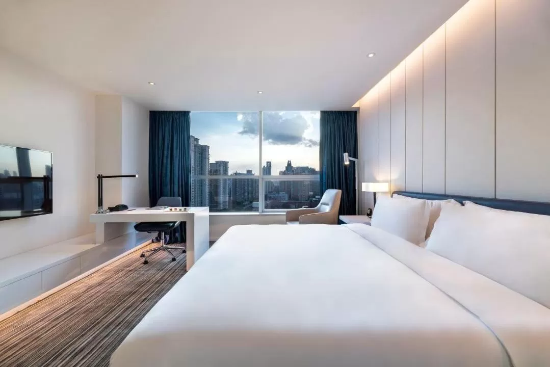 Grand Mercure Shanghai Century Park- Free Shuttle Bus to SNIEC