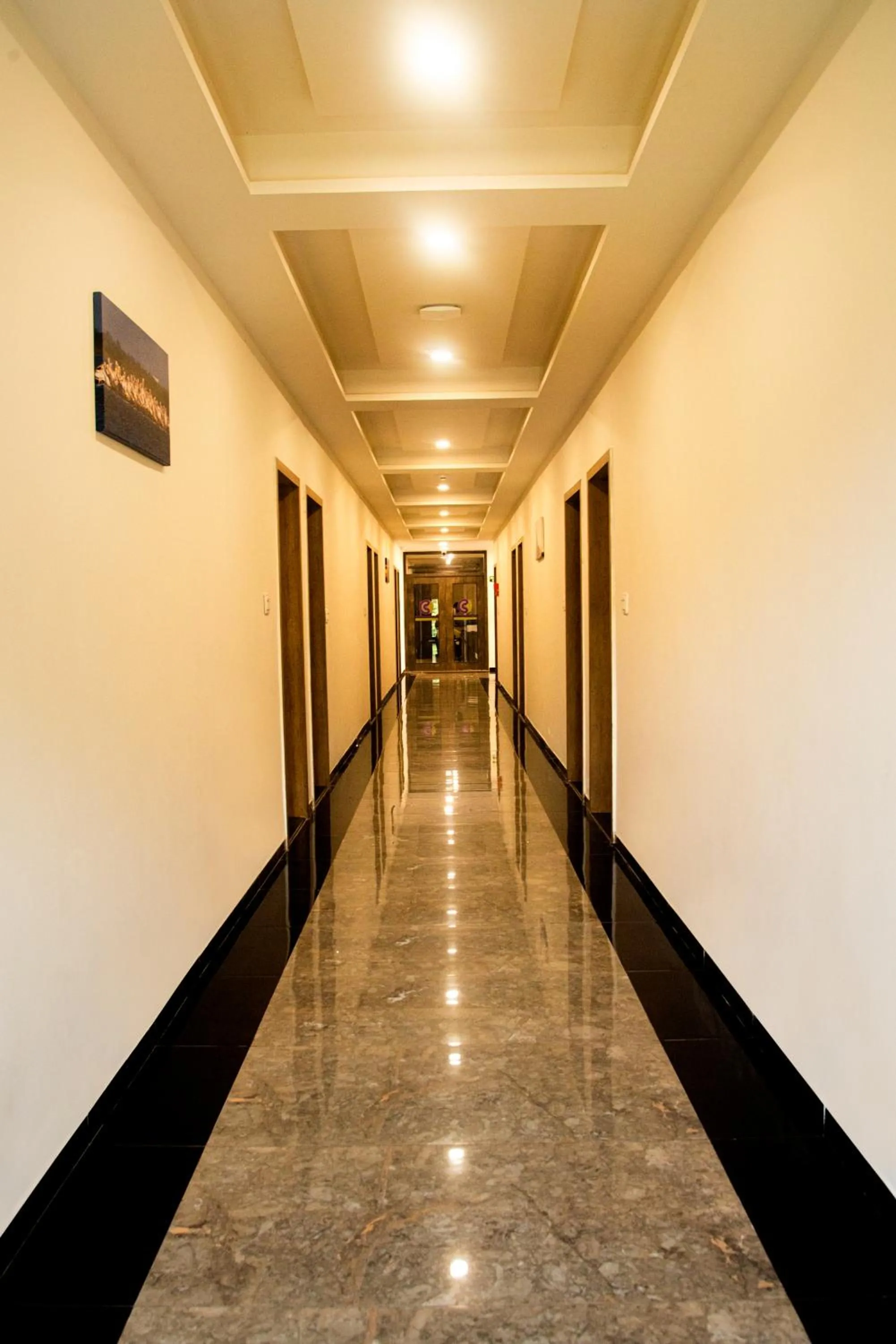 Lobby or reception in Click Hotel Tulsi Jamnagar 7 mins from Reliance Industrial Township