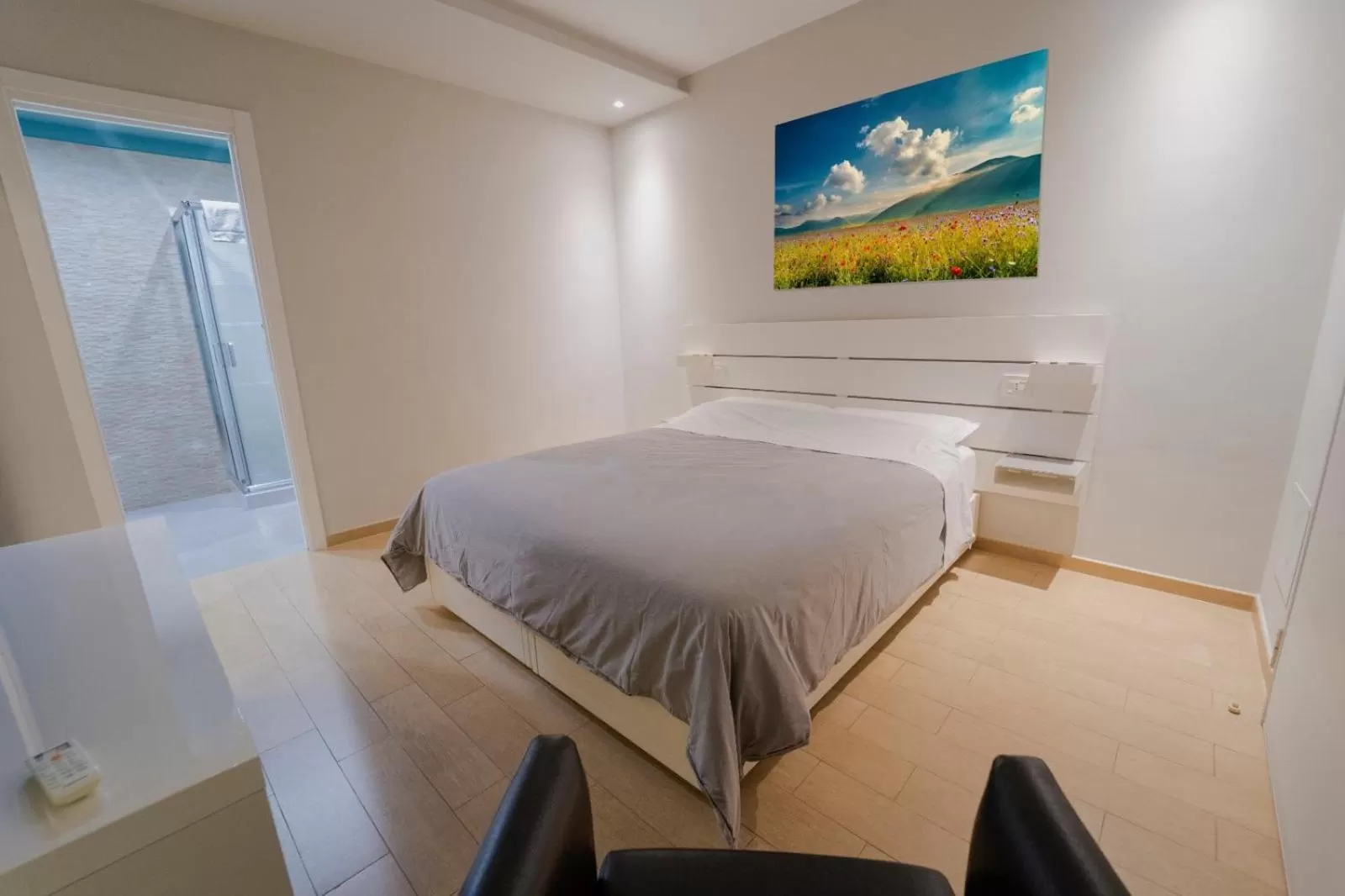 Photo of the whole room, Bed in La Palma Del Sol