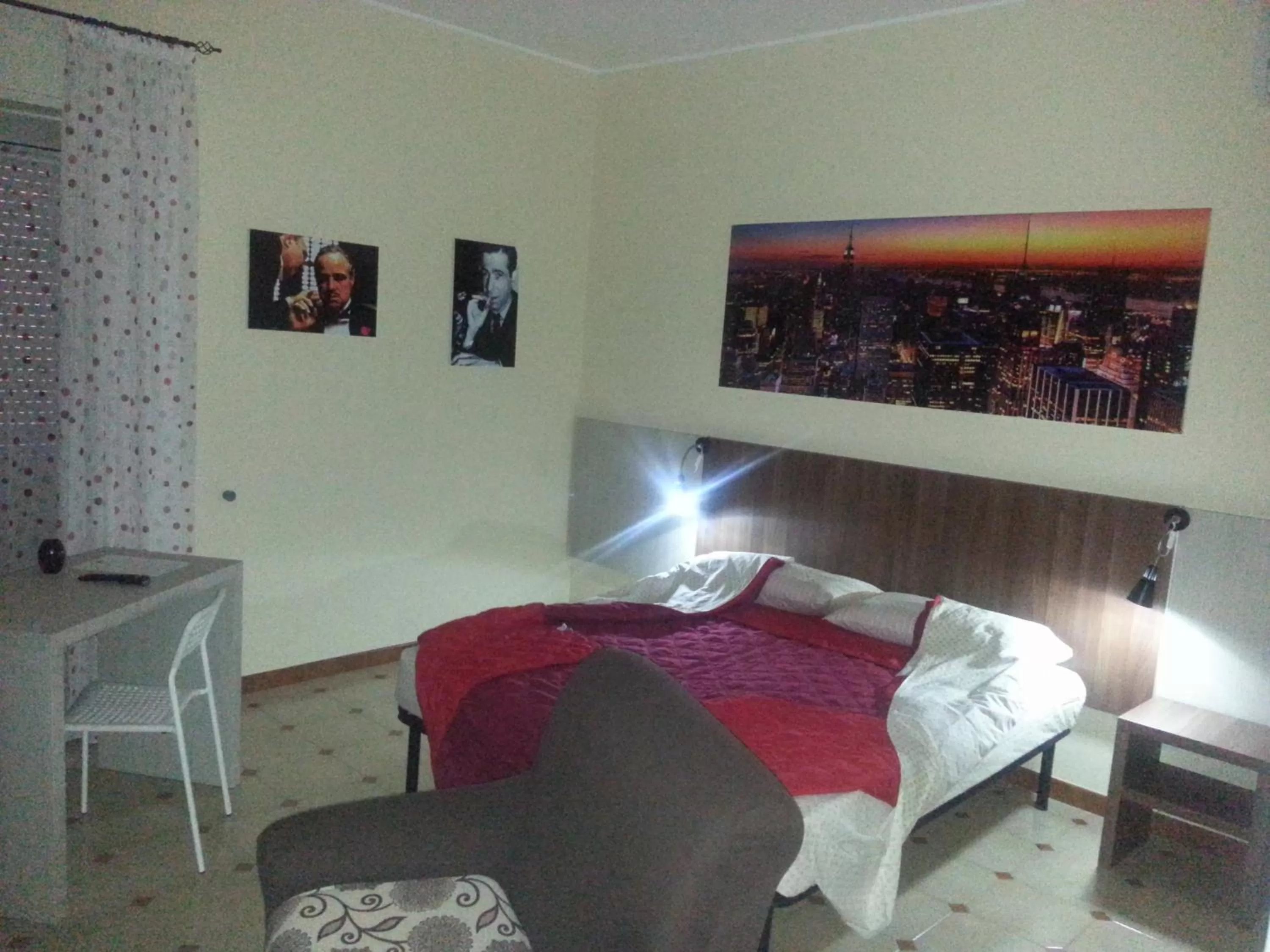 Bed in Bed & Breakfast Hollywood