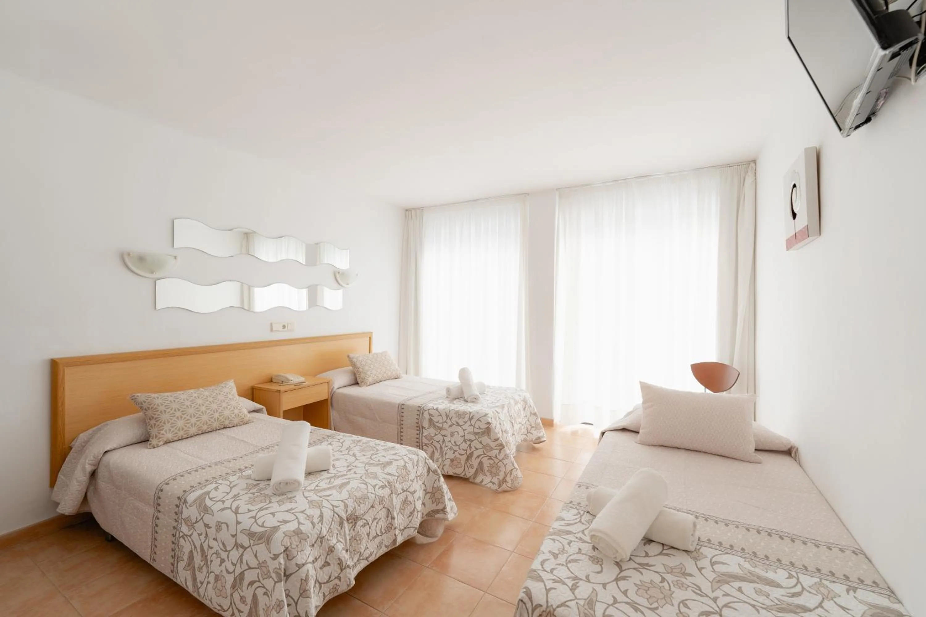 Photo of the whole room, Bed in Hotel Santa Faz