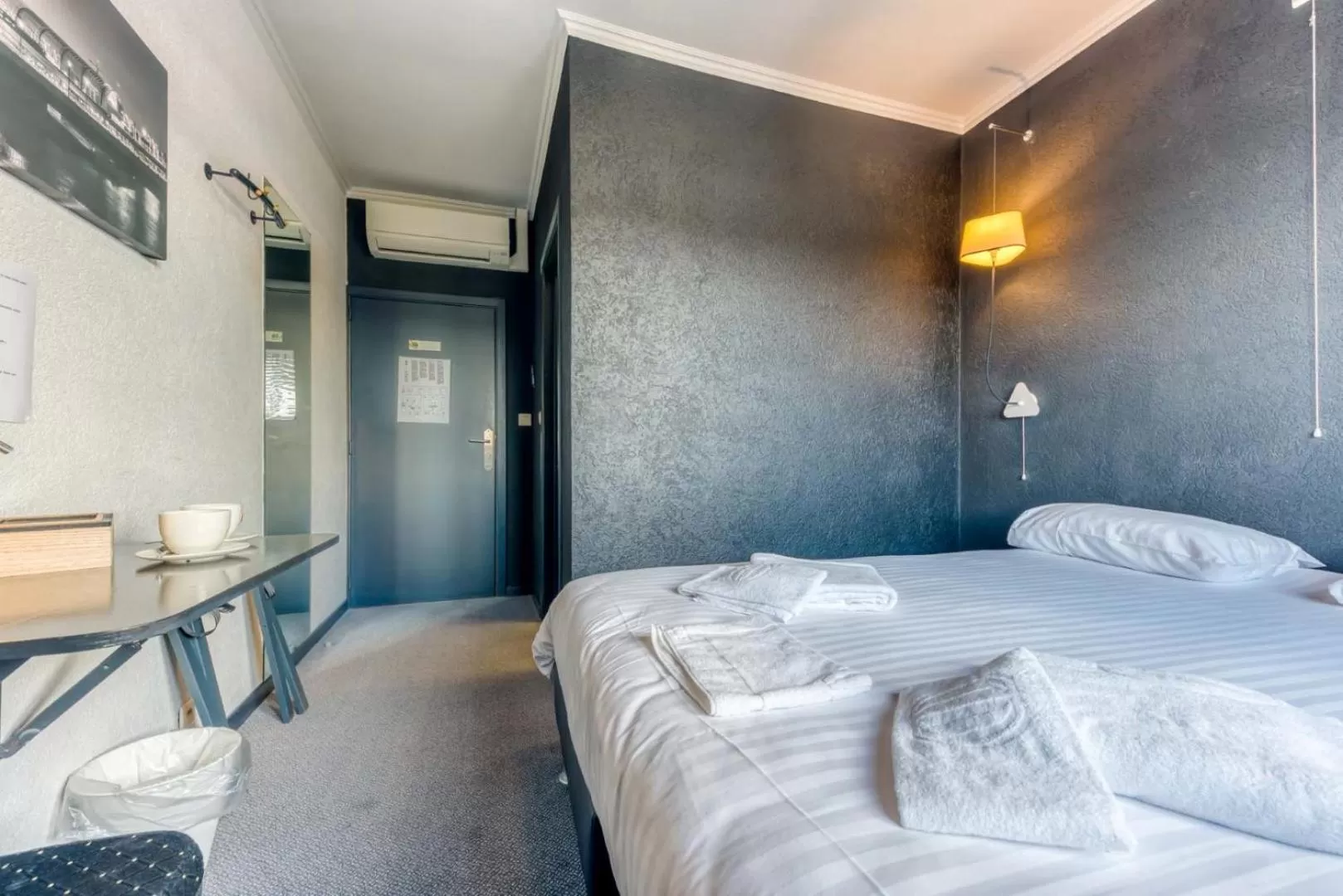 Photo of the whole room, Bed in Hôtel de la Gare