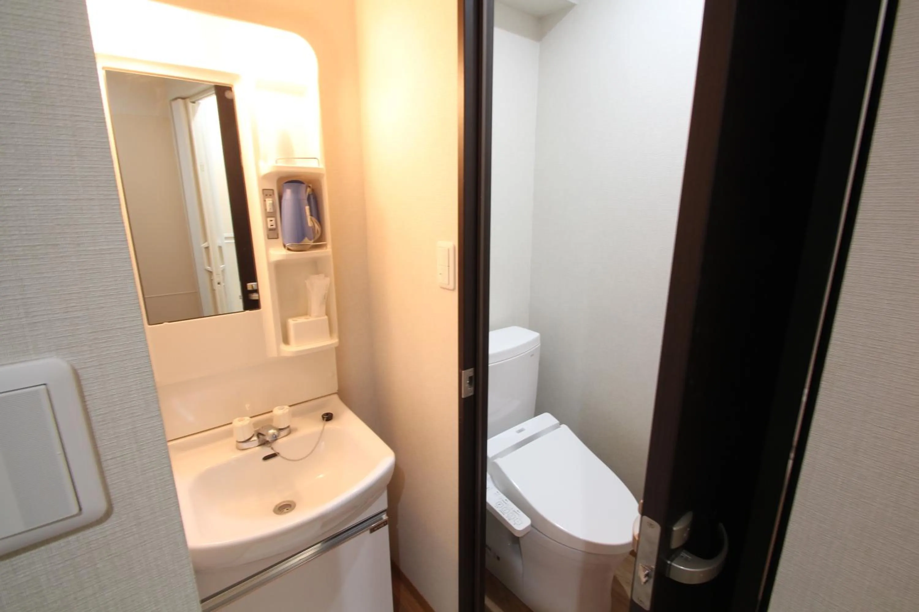 Toilet in Sakura Hotel Hatagaya