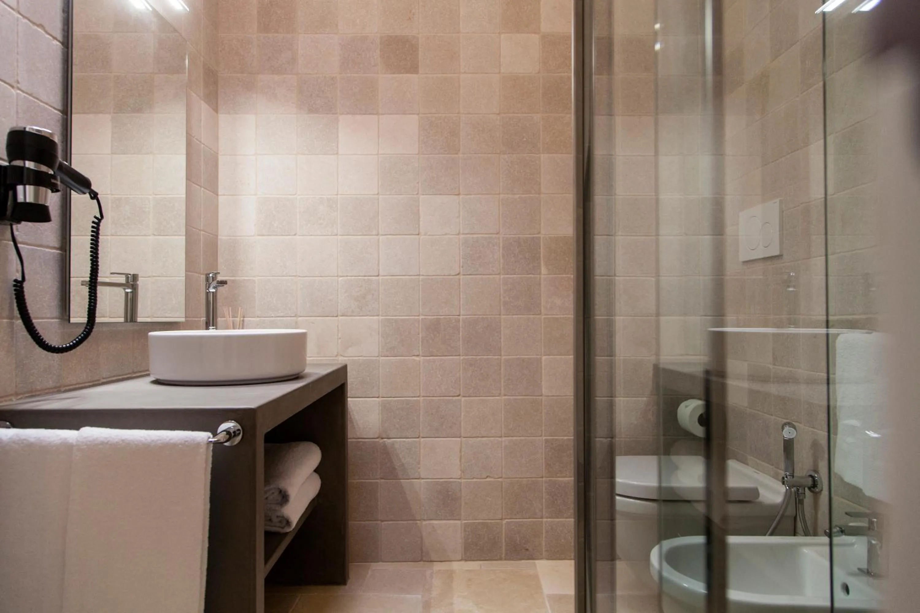 Bathroom in Ottolire Resort