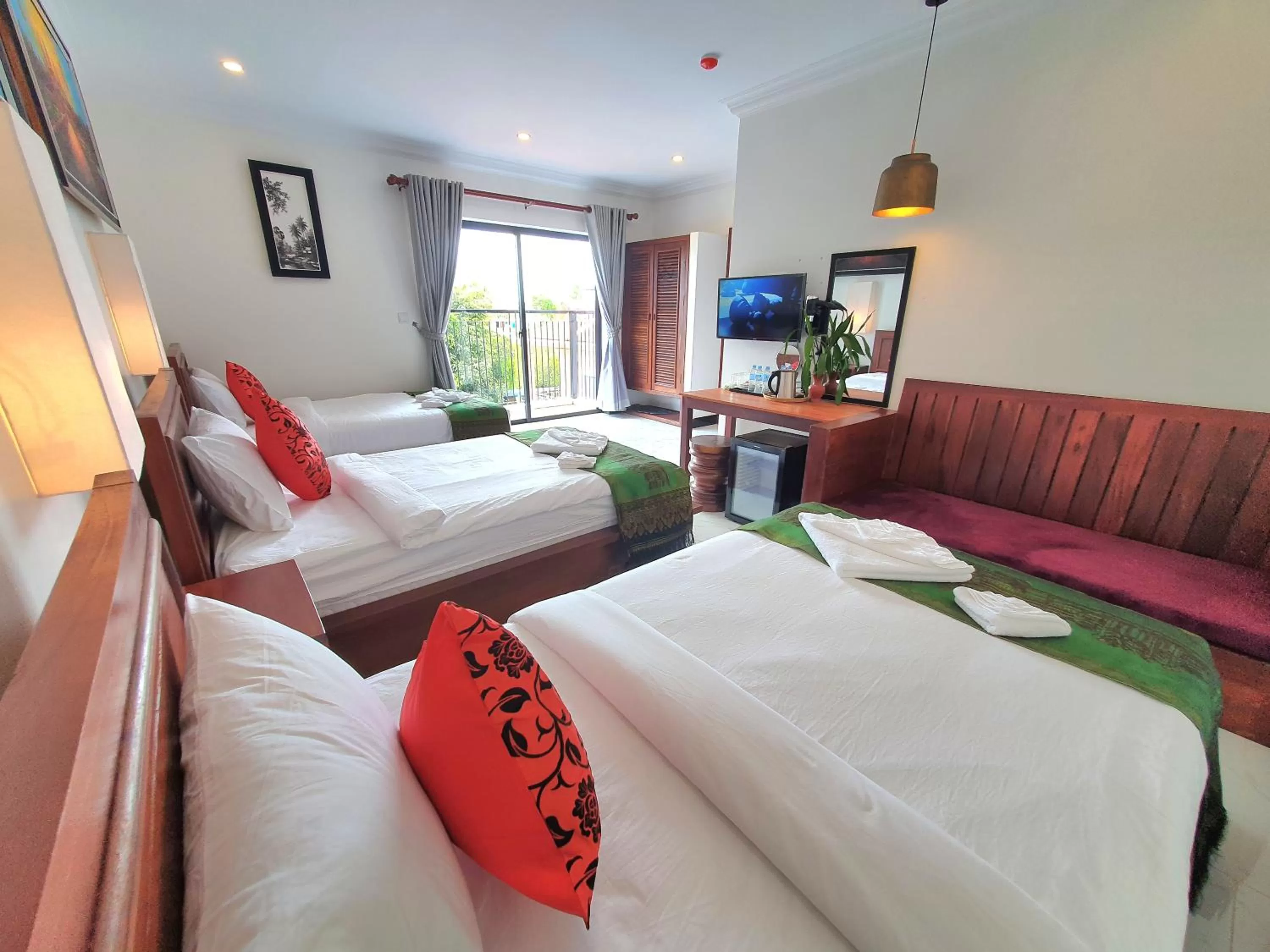 Photo of the whole room in Long Night Siem Reap Hotel