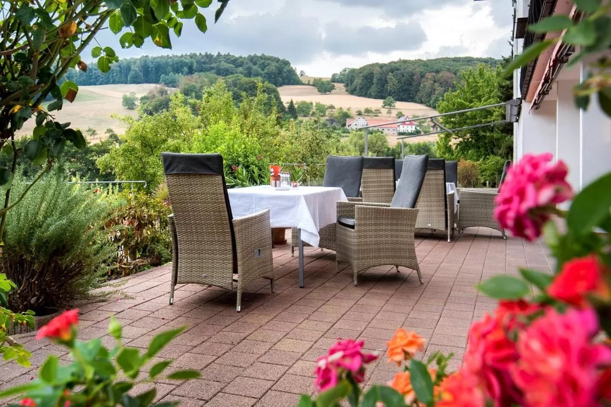 Restaurant/places to eat in Landhotel Lortz