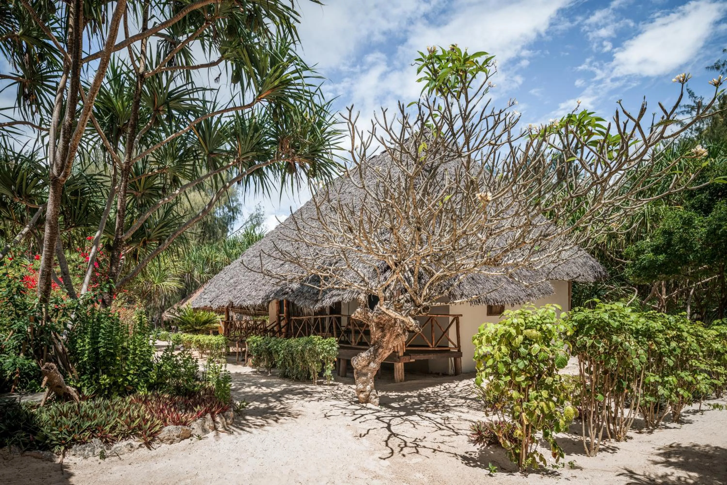 Property building in Hakuna Majiwe Beach Lodge