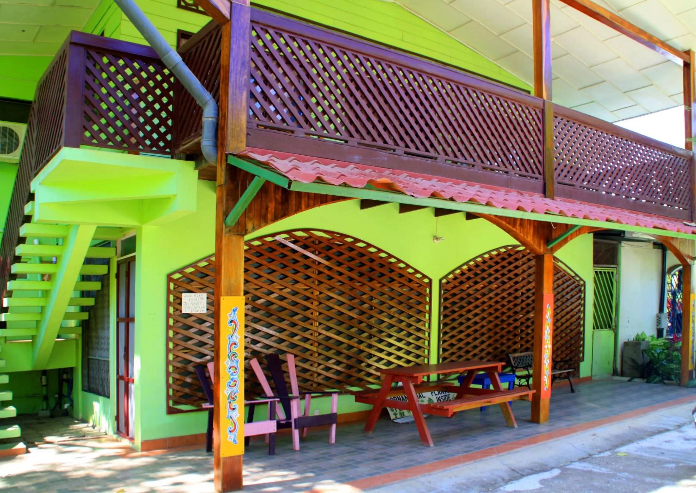 Patio in Hotel Marielos
