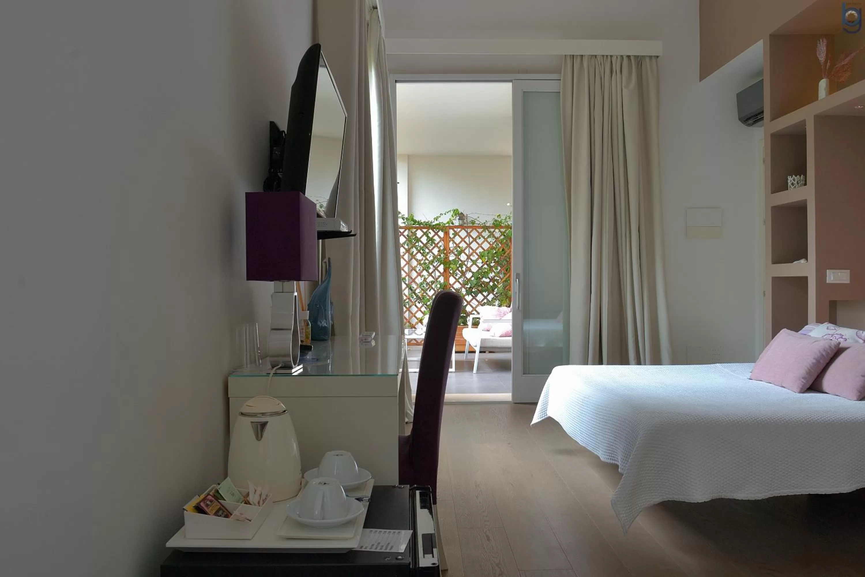 Photo of the whole room, Bed in B&b Mondello Resort