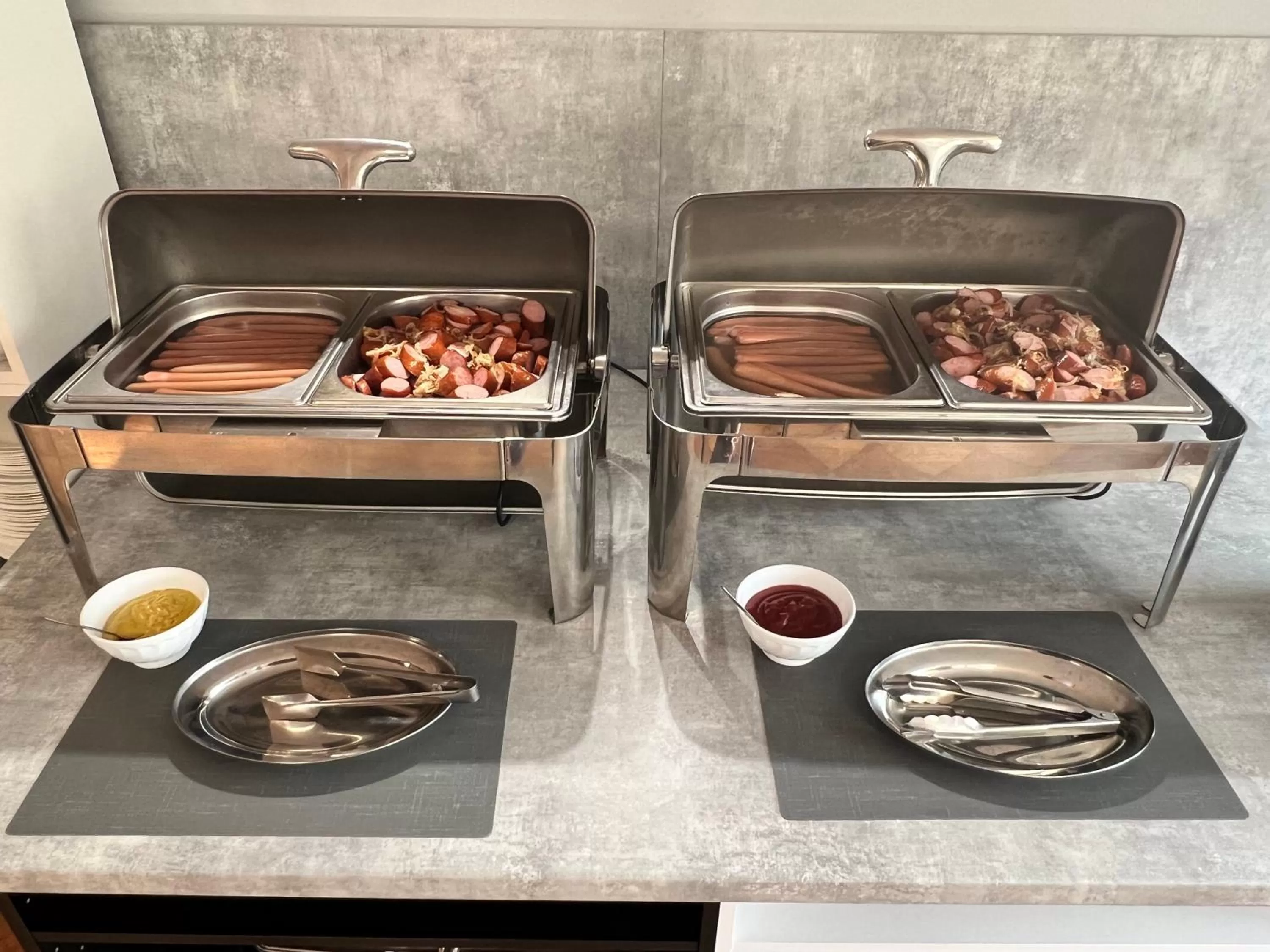 Breakfast in Hotel ROK