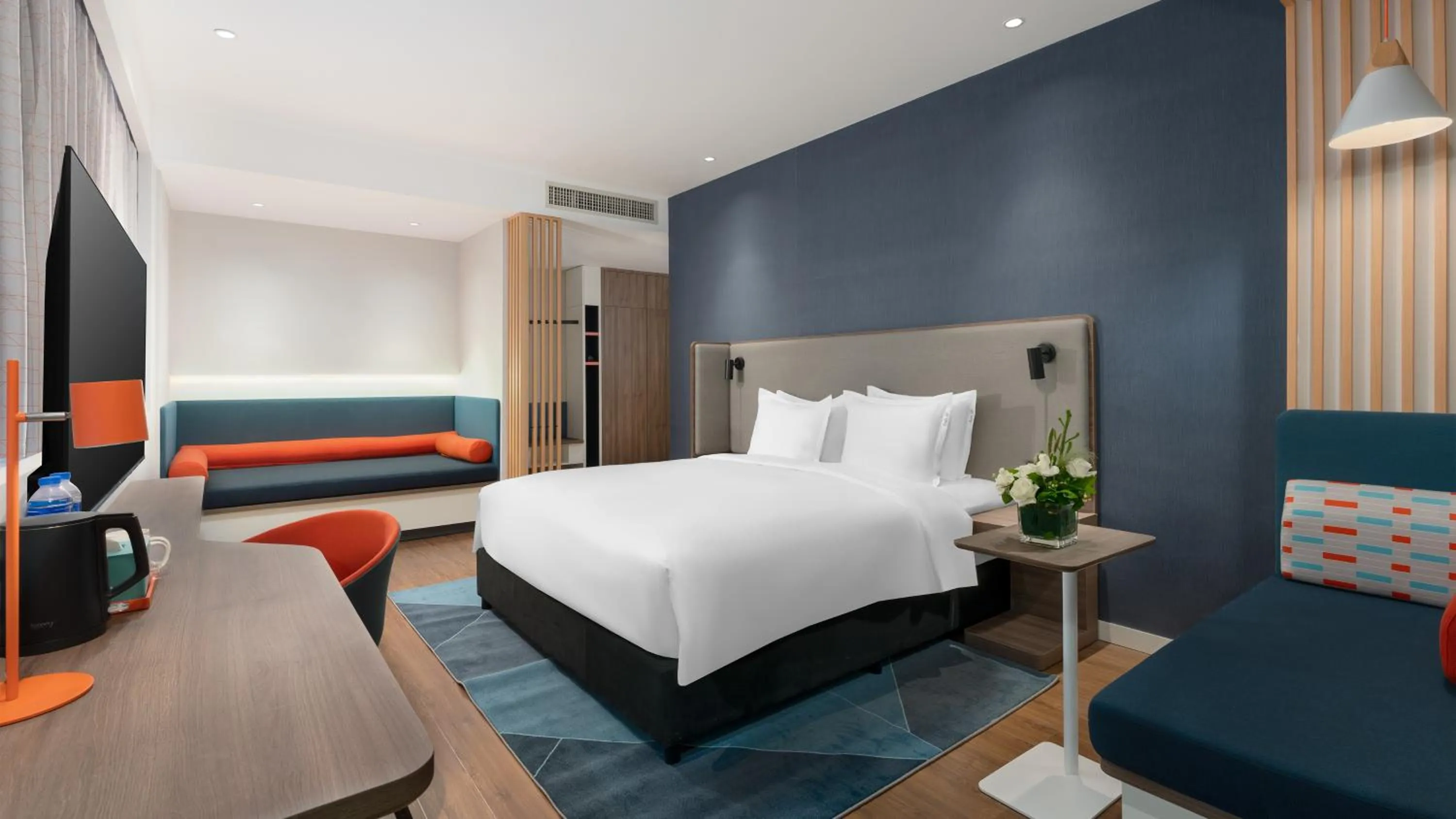 Bed in Holiday Inn Express Kunming Panlong by IHG