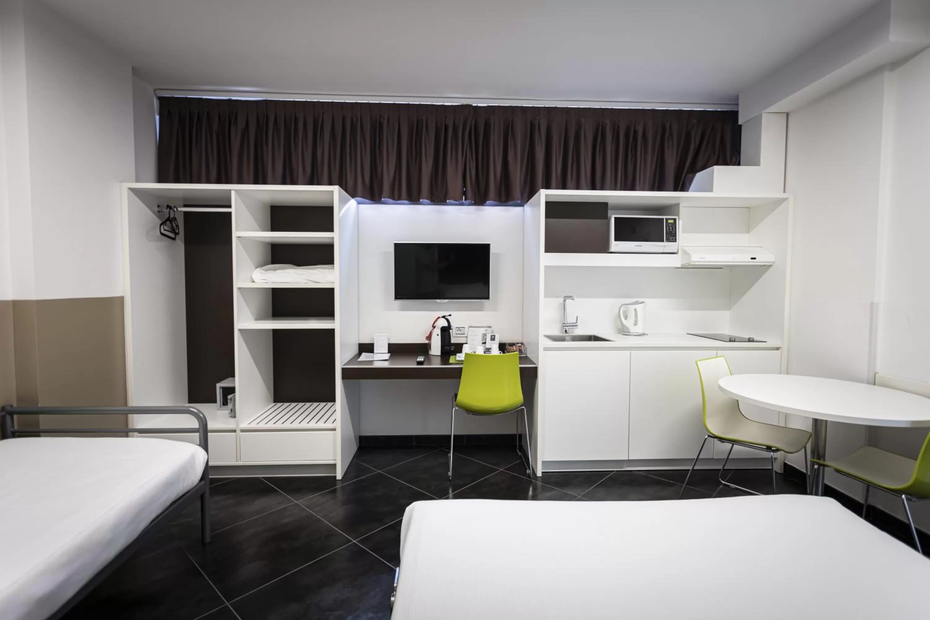 Bedroom in 57 Reshotel Orio