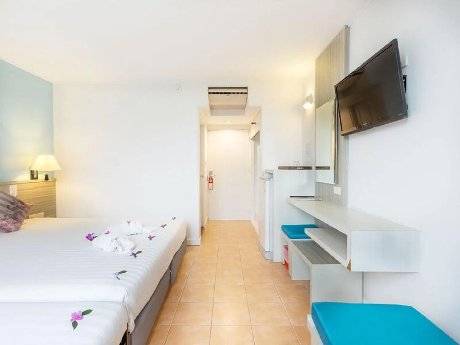 Bed in ON Hotel Phuket - SHA