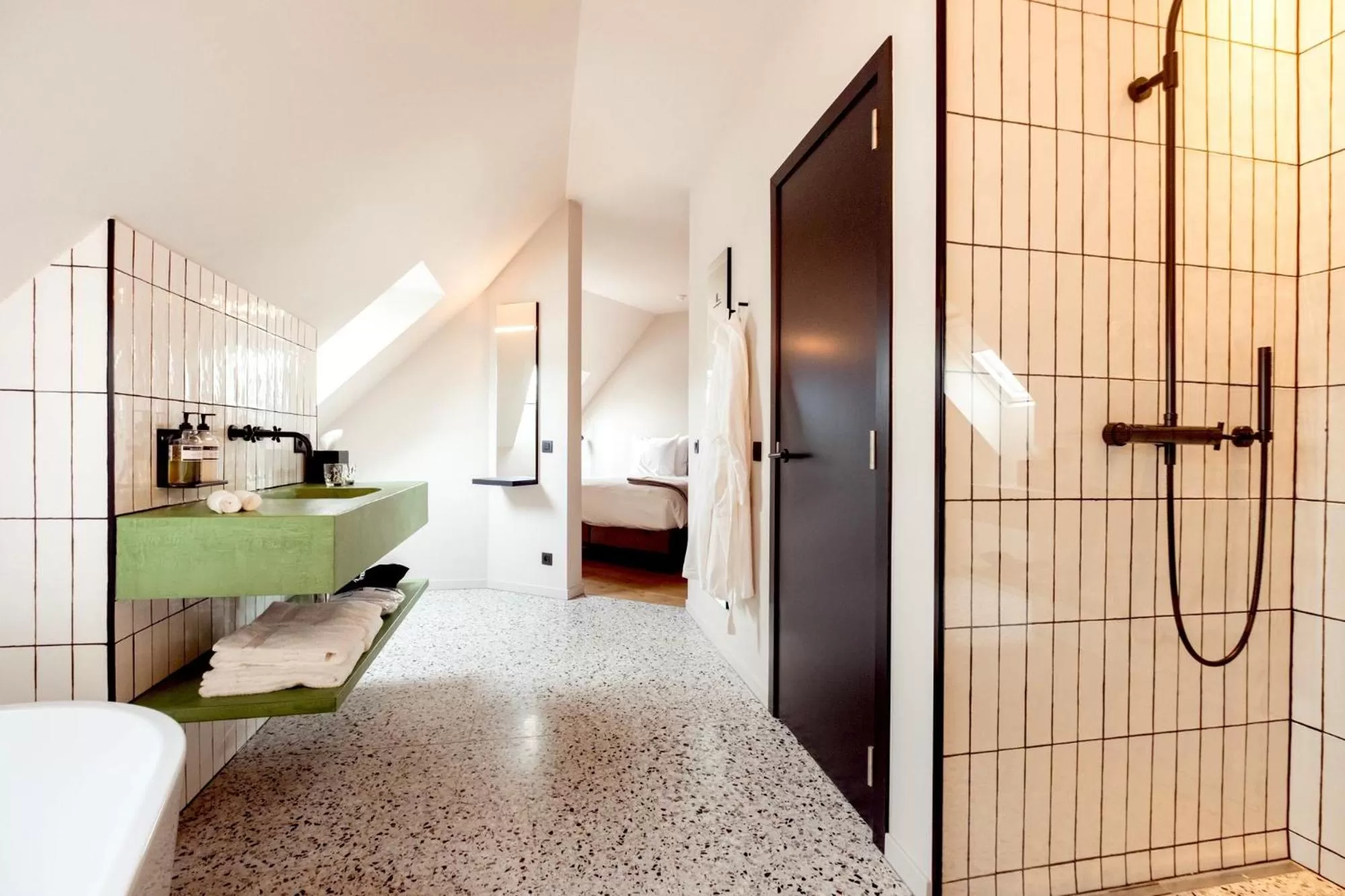 Bathroom in U Eat & Sleep Antwerp