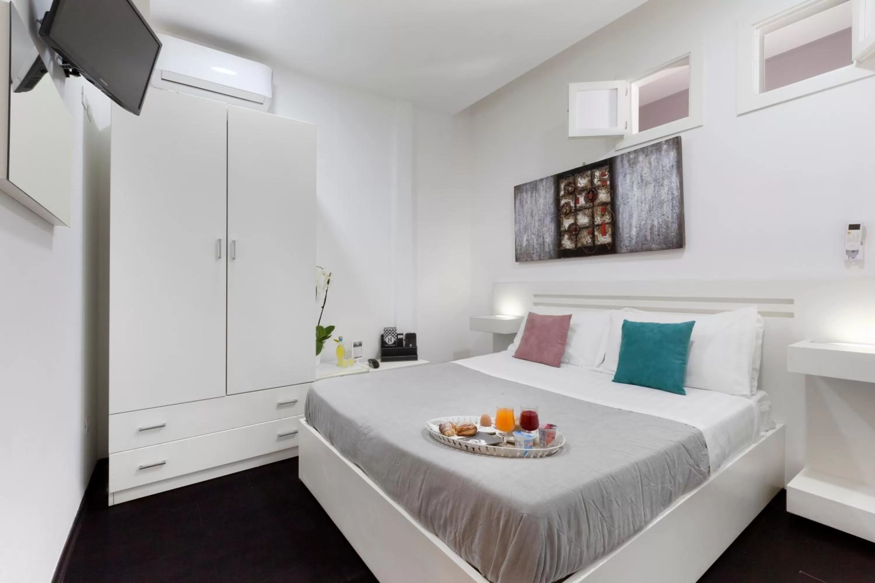 Bed in Hotel Herculaneum