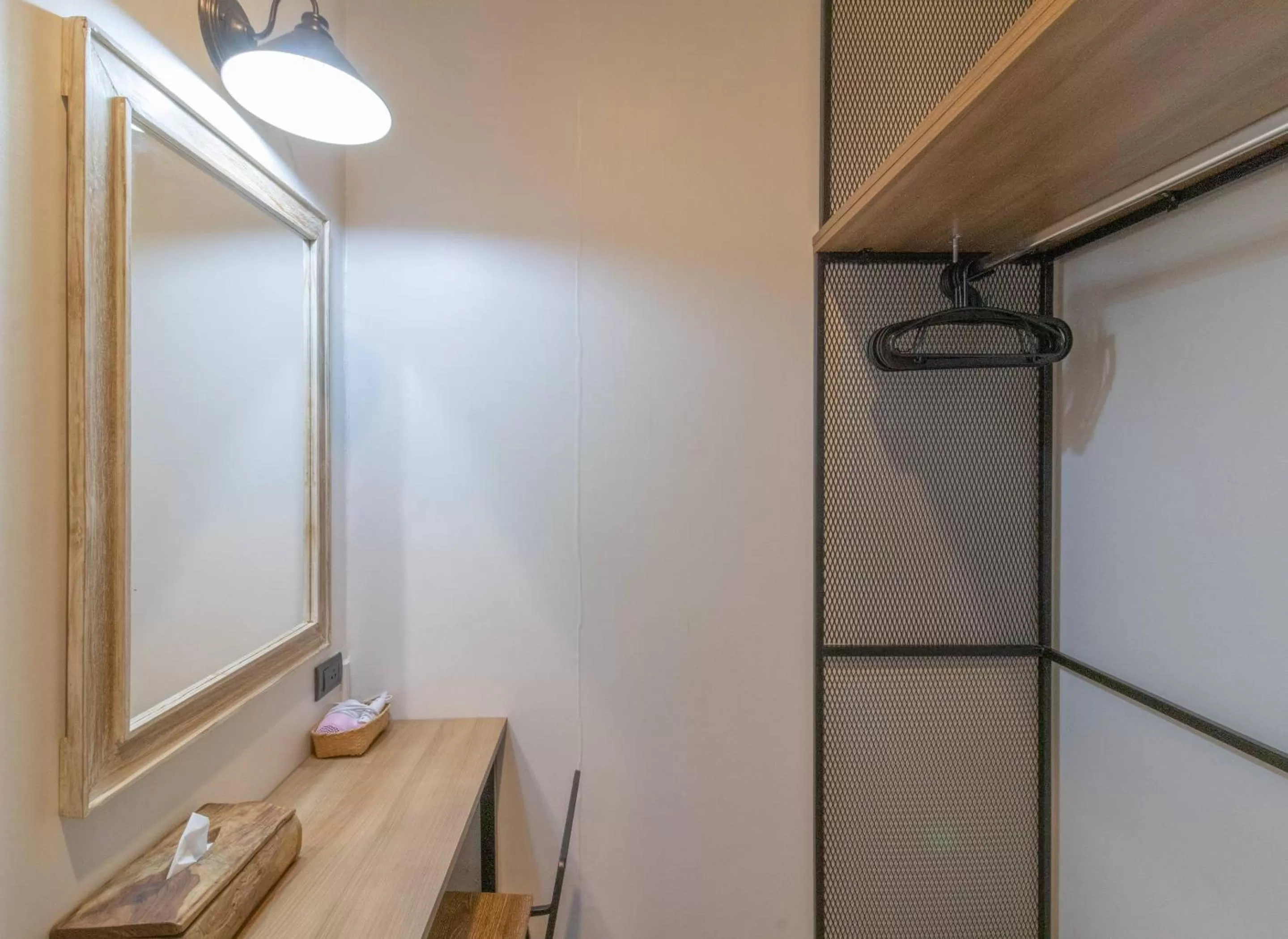 Photo of the whole room in The Old City Wall Inn