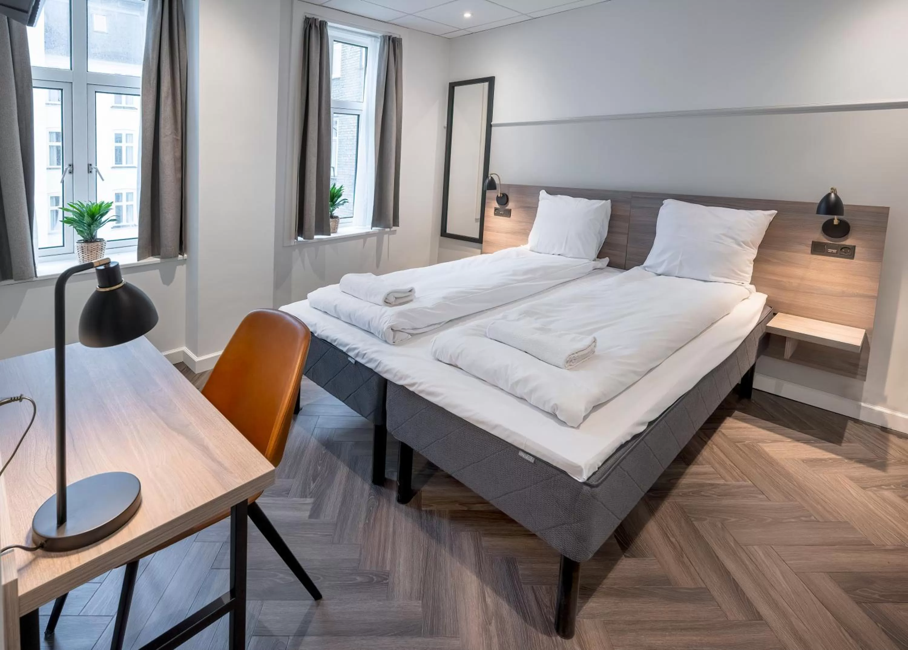 Photo of the whole room, Bed in Go Hotel Saga