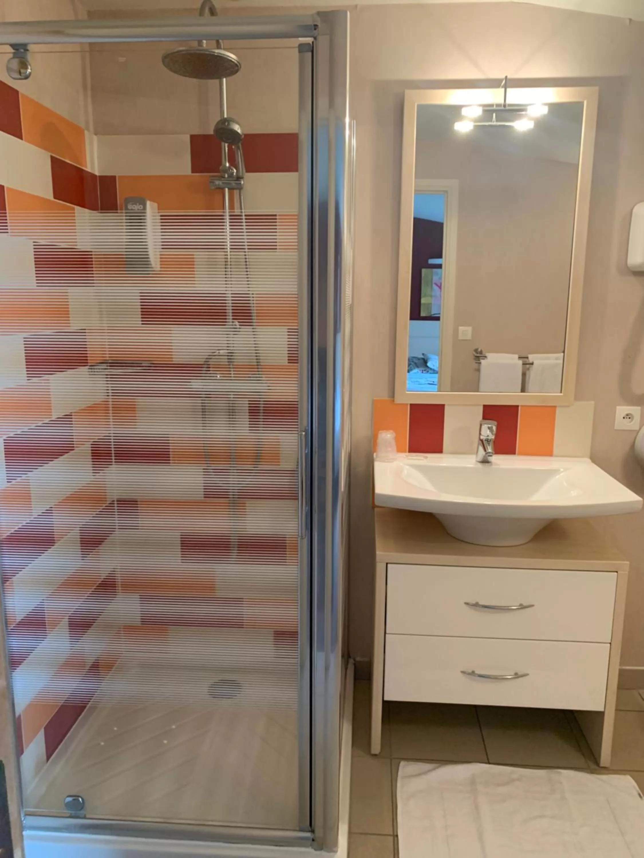 Bathroom in Le Logis De La Lys