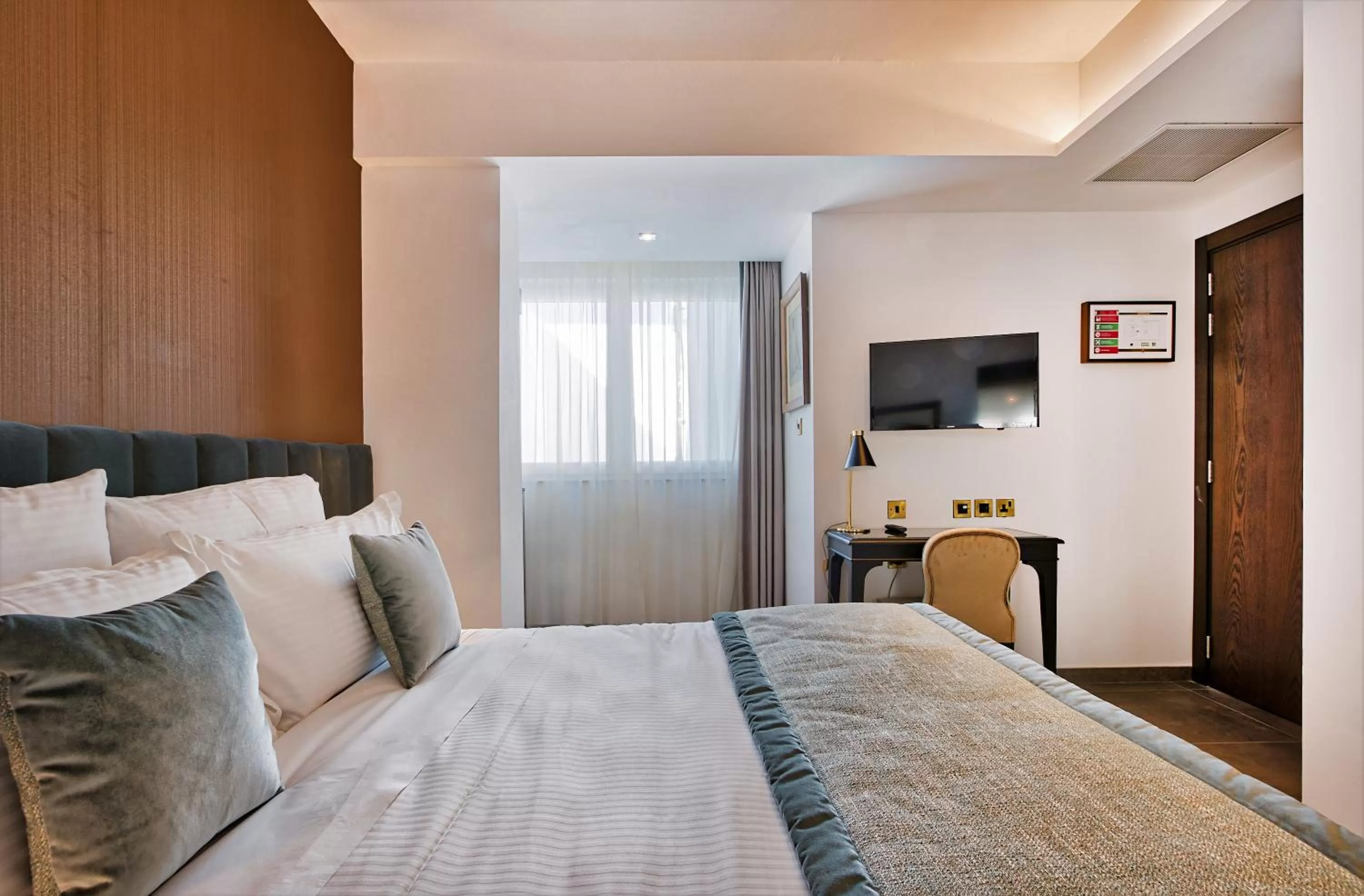 Bed in Palazzo Rosaria Boutique Hotel