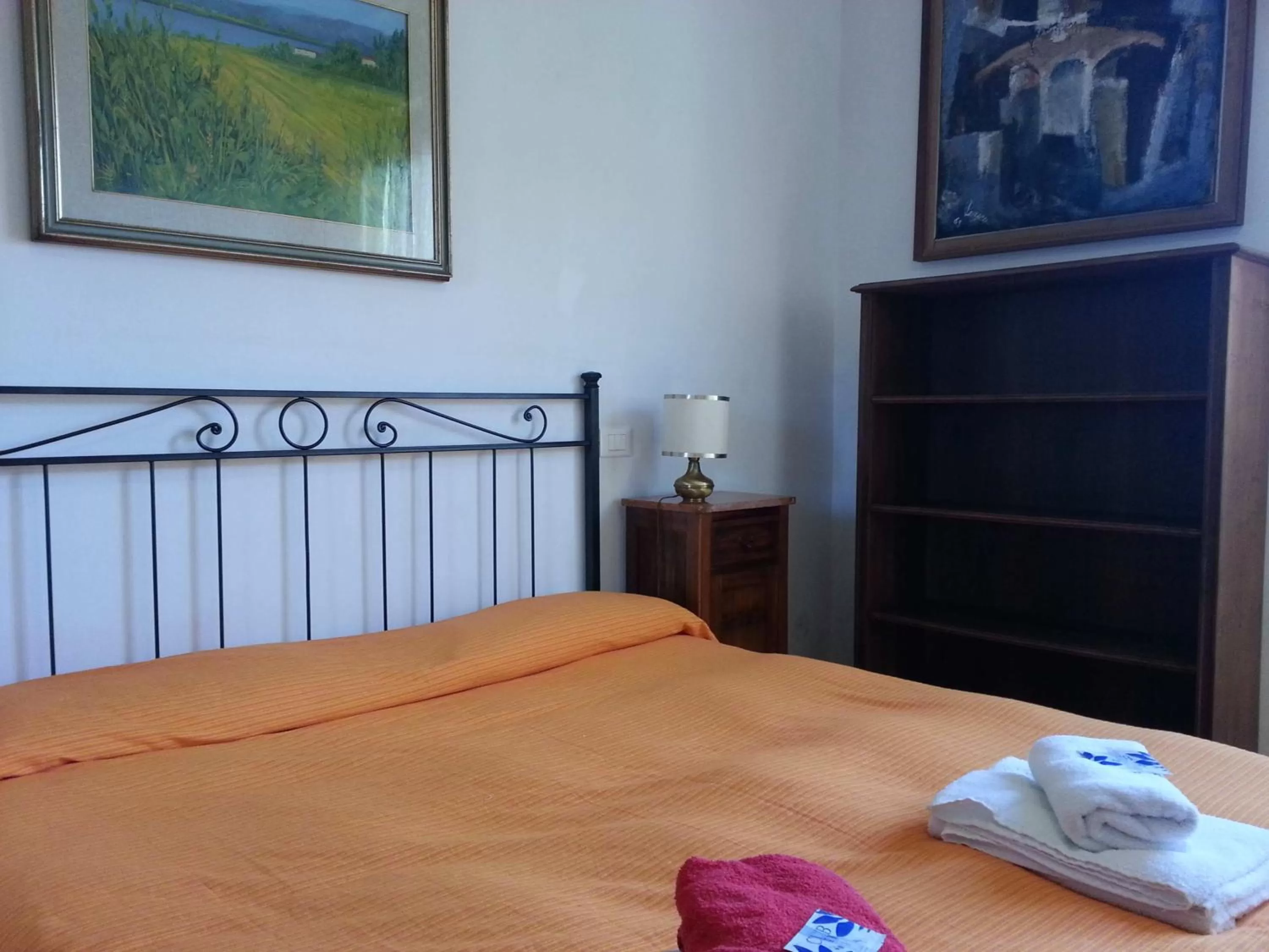 Bed in A Due Passi Dal Centro Rooms For Rent