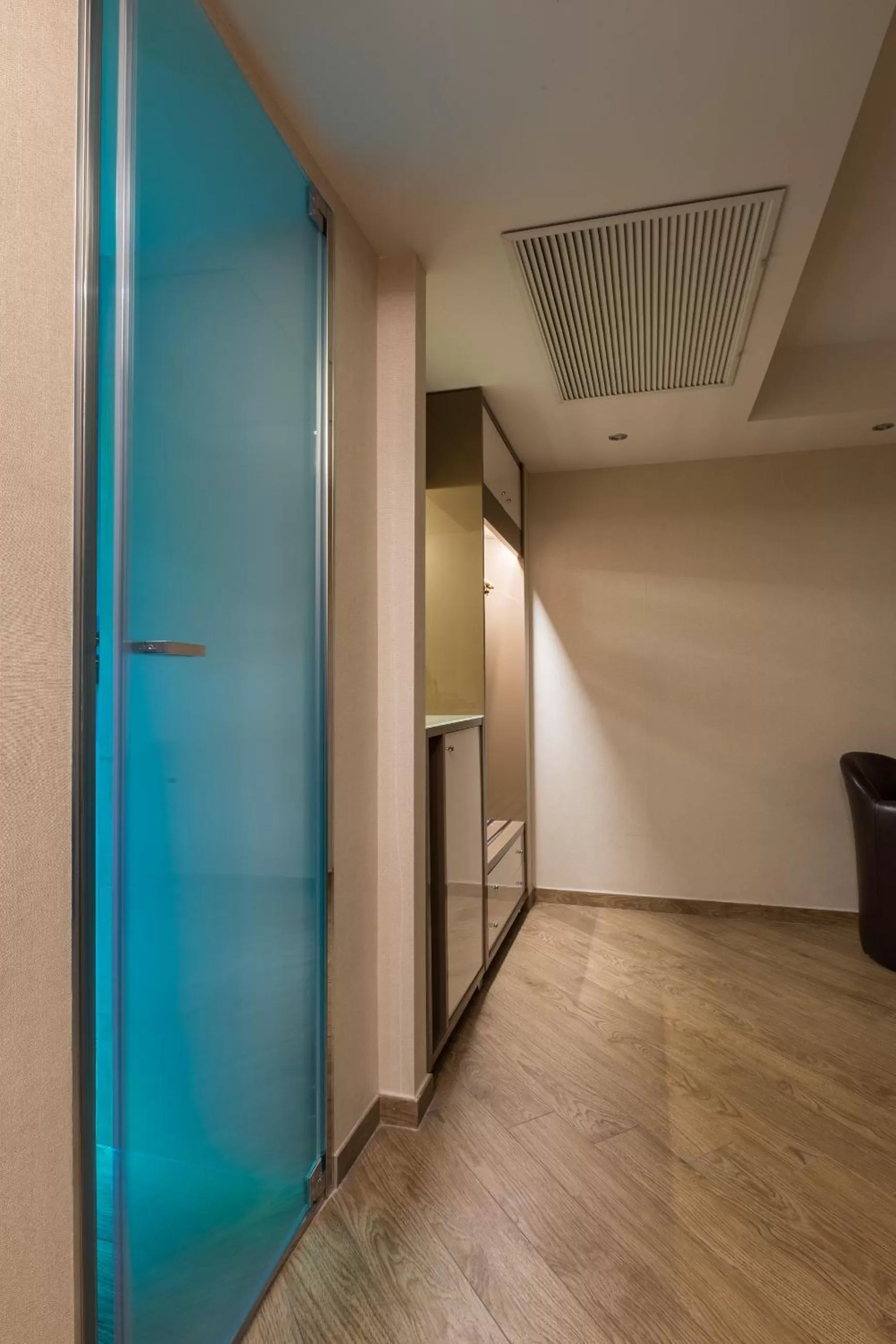 Shower in Magri's Hotel