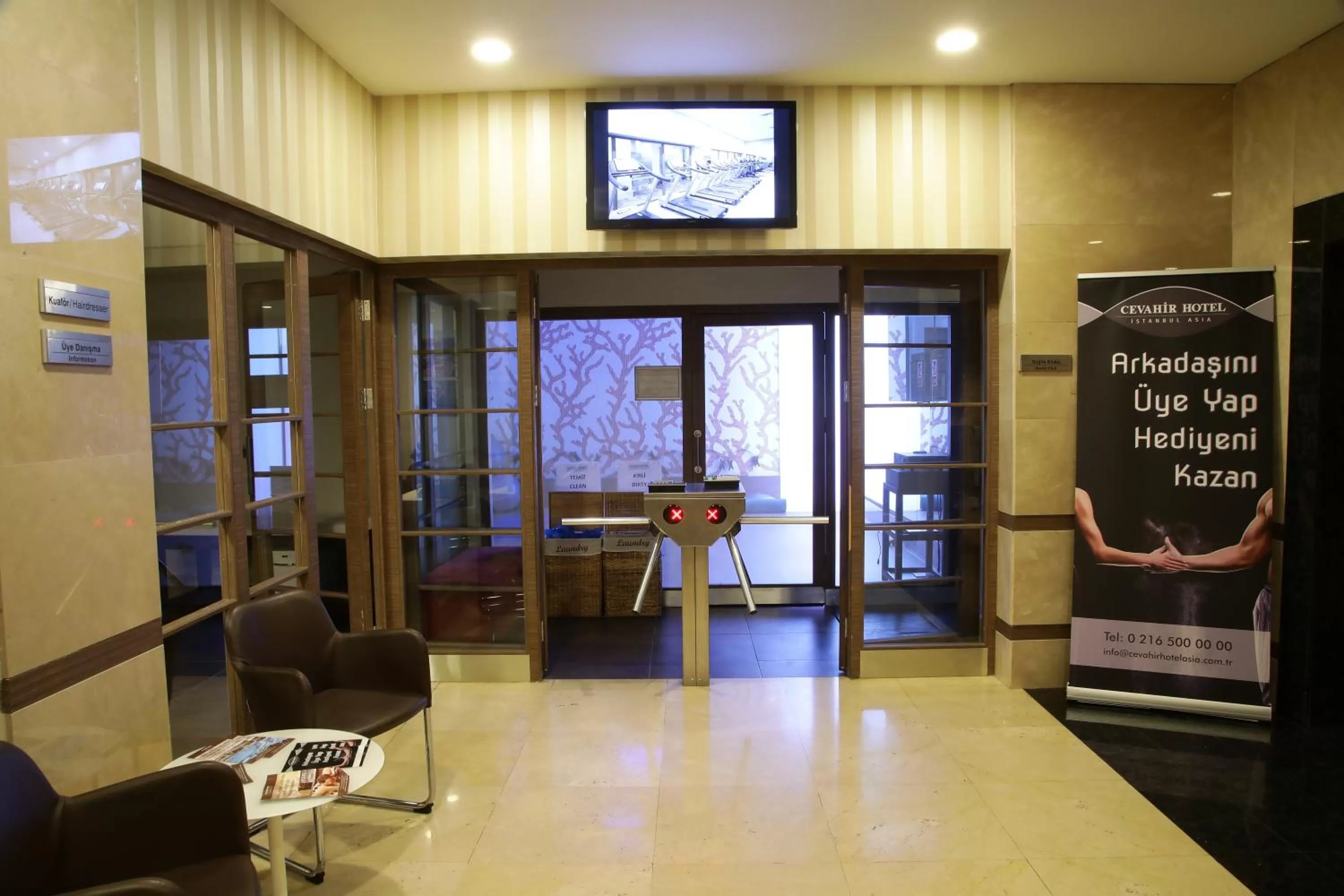 Shower in Cevahir Hotel Istanbul Asia