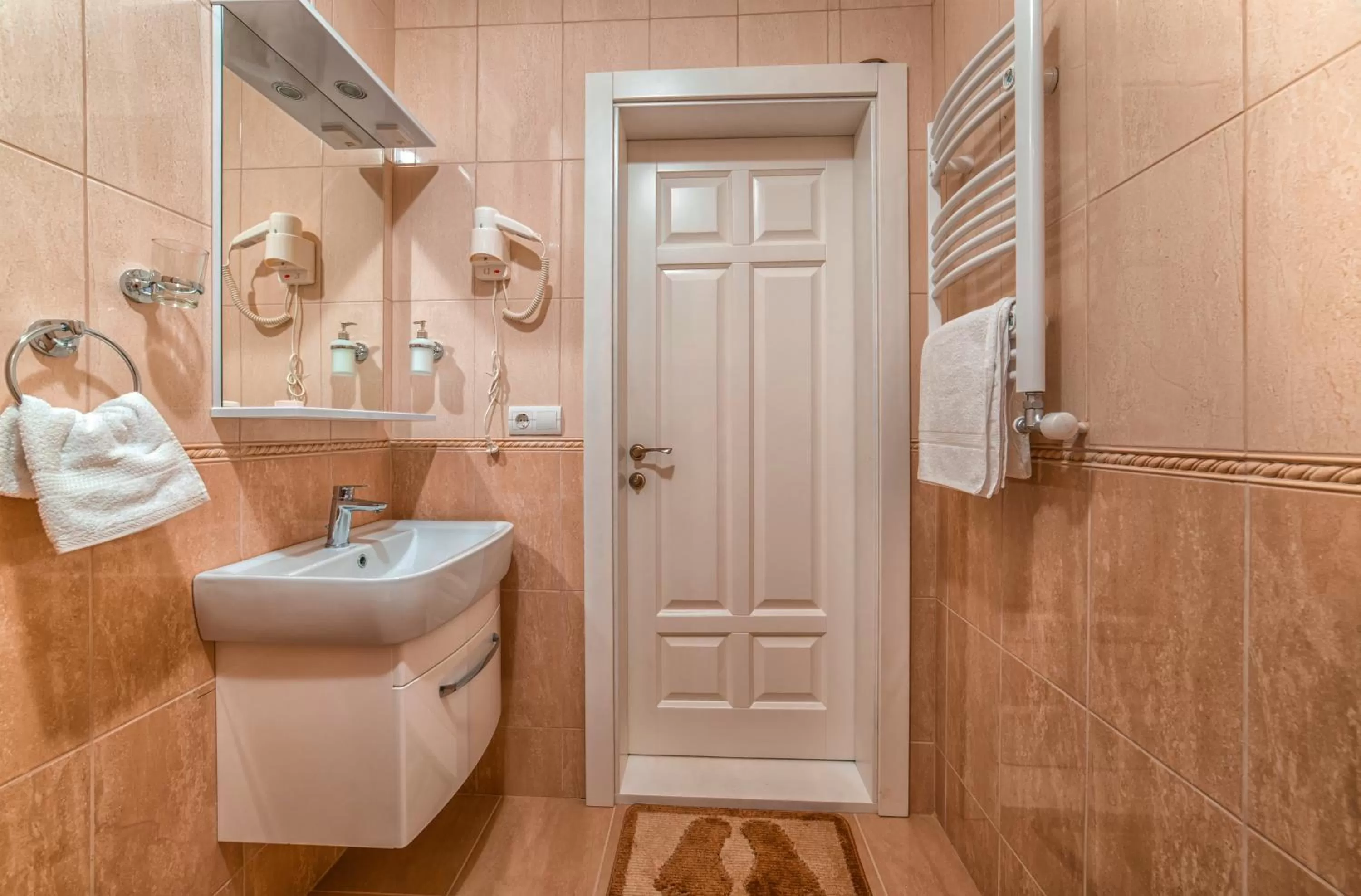 Other in Hotel and Restaurant Velure